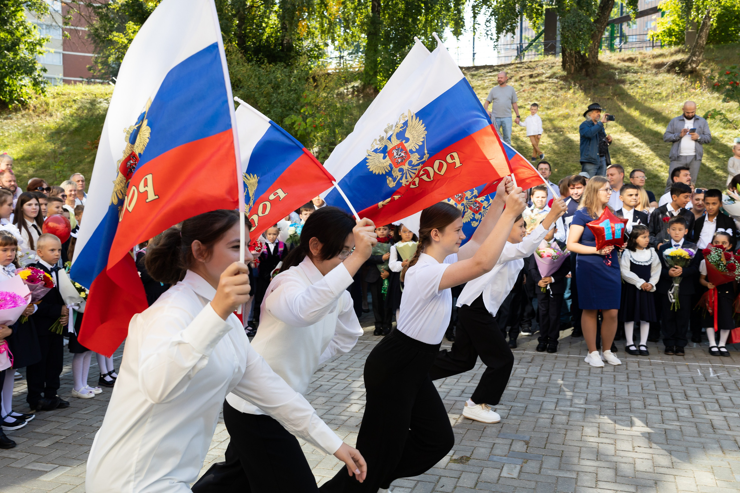 Линейка 1 сентября. Профессиональный Фотограф в Москве Андрей Славнов