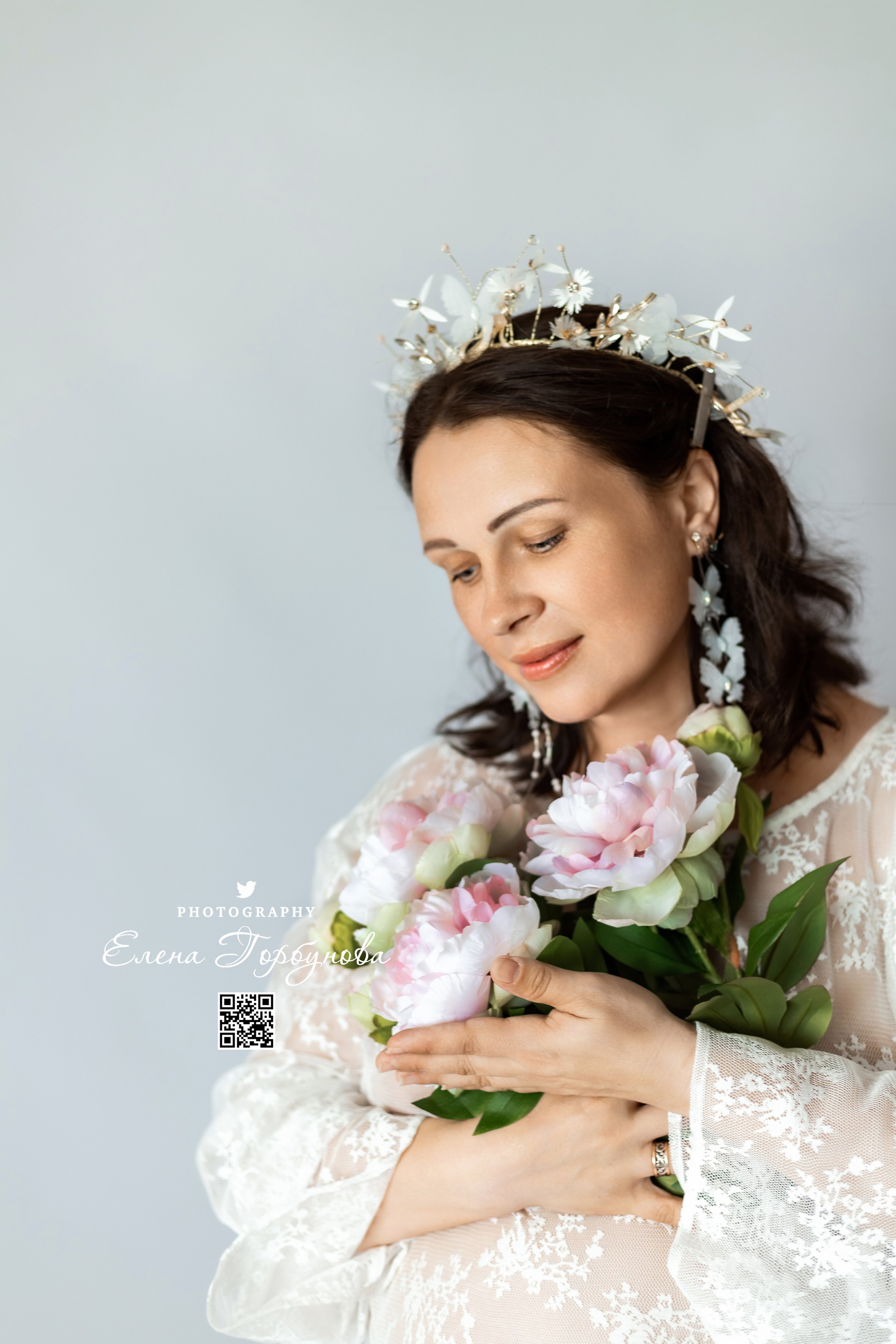 Моя мини студия. Авг.-сент 2024 г. Фотограф Пермь. Свадьбы. Семья и дети, школа, д. сад. Фотокниги