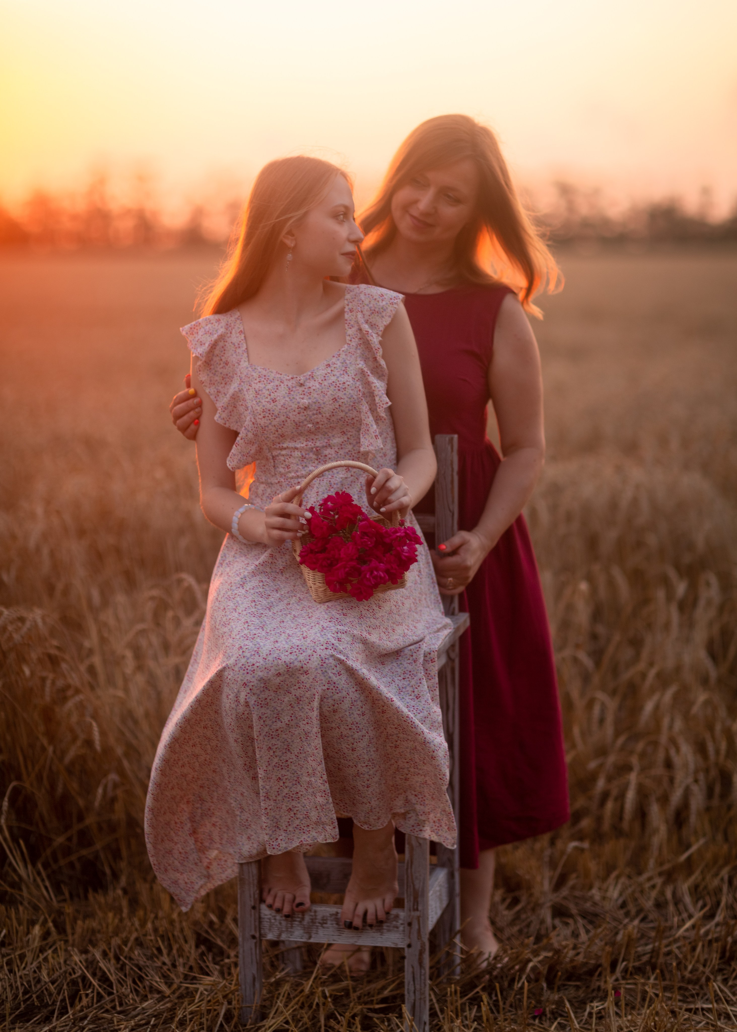 Закат в пшеничном поле. Фотограф в Приморско-Ахтарске Марьяна Чопко