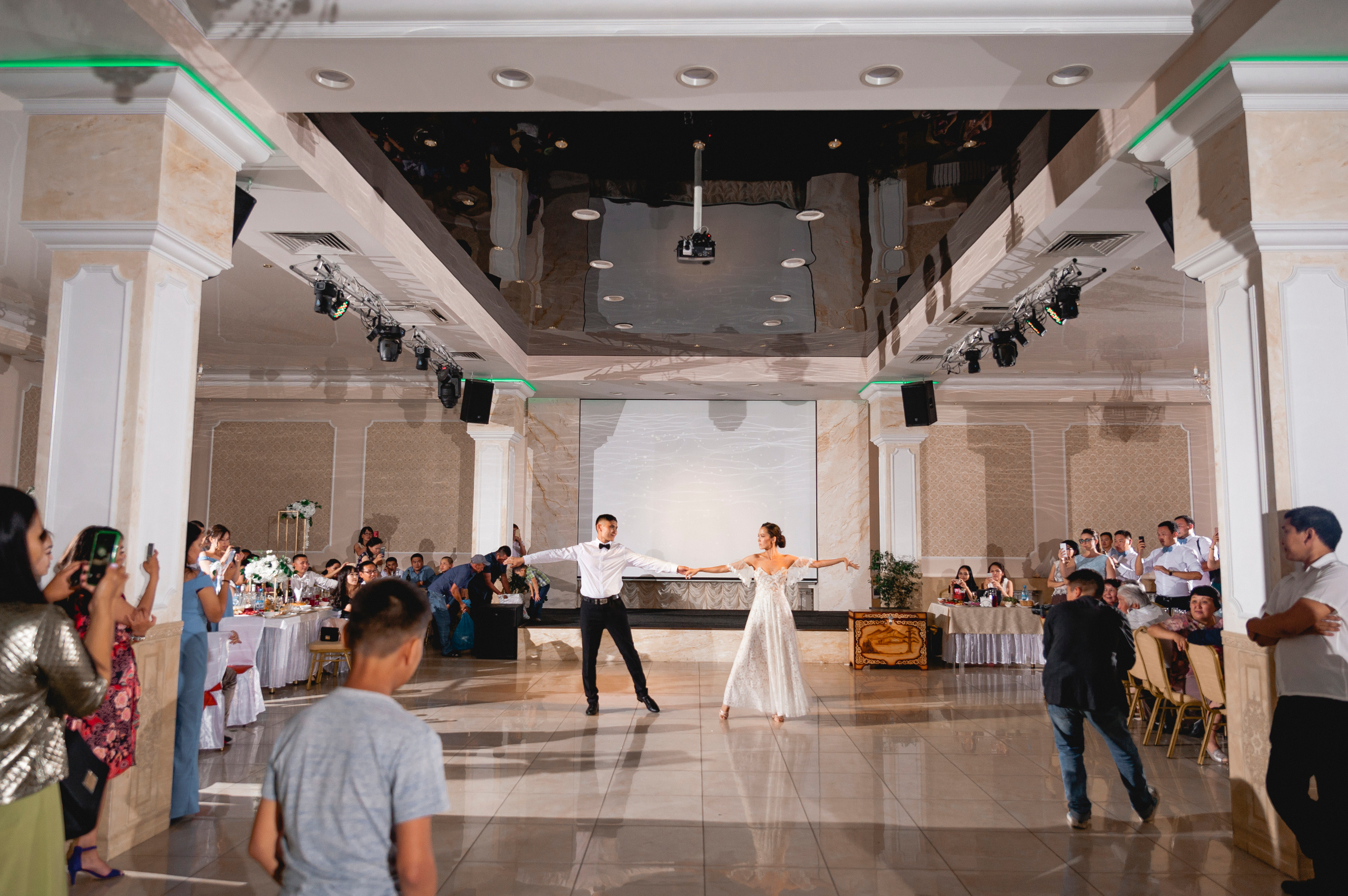 Менги и Алдынай. Свадебный фотограф в Кызыле Ай-Херел Ондар