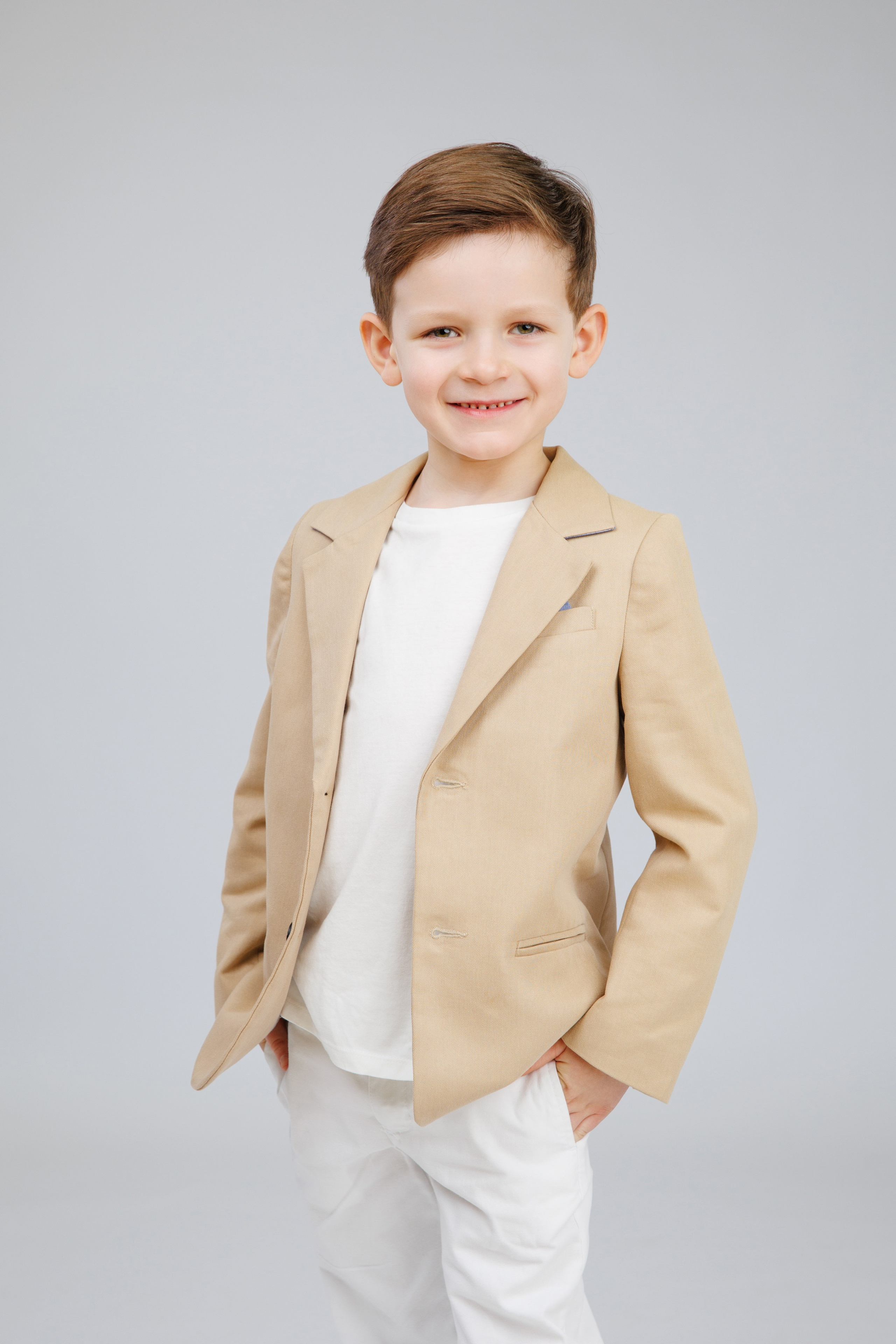 ПОРТРЕТЫ. Выпускные альбомы в Москве FOTOVMESTE