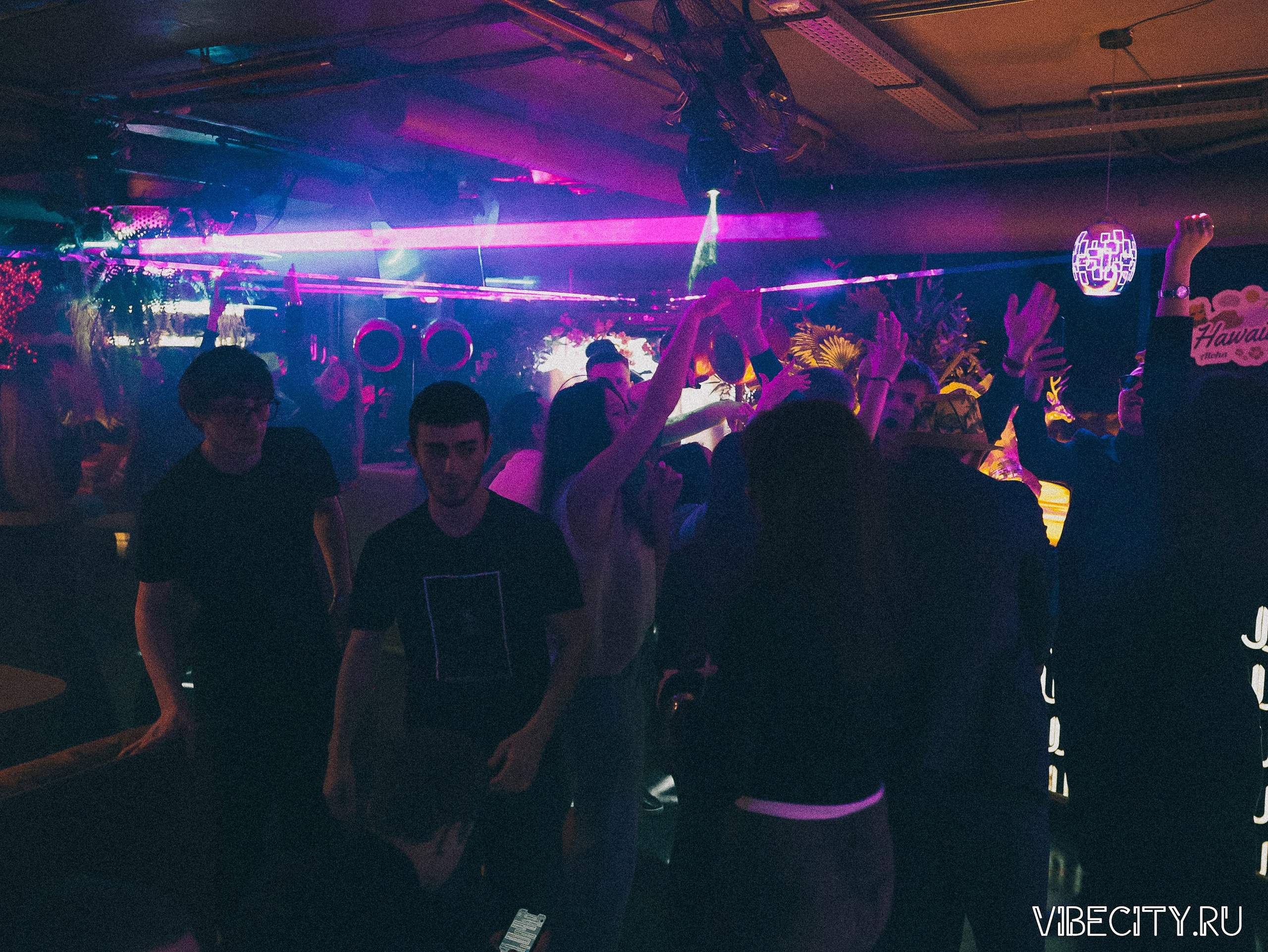 DOUBLE U. VIBECITY.RU Вайб Сити Ру Фоторепортажи Фотоотчеты Калининград