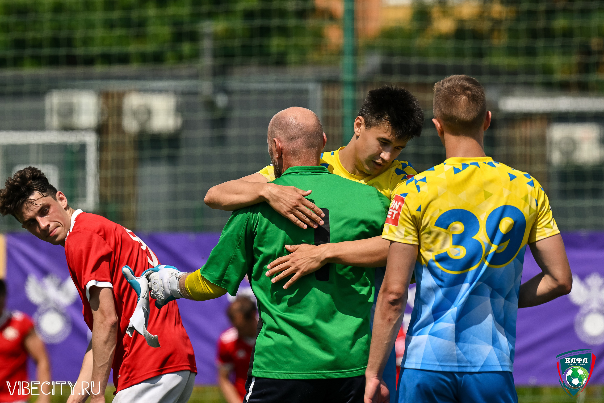 Чемпионат России по мини-футболу. VIBECITY.RU Вайб Сити Ру Фоторепортажи Фотоотчеты Калининград