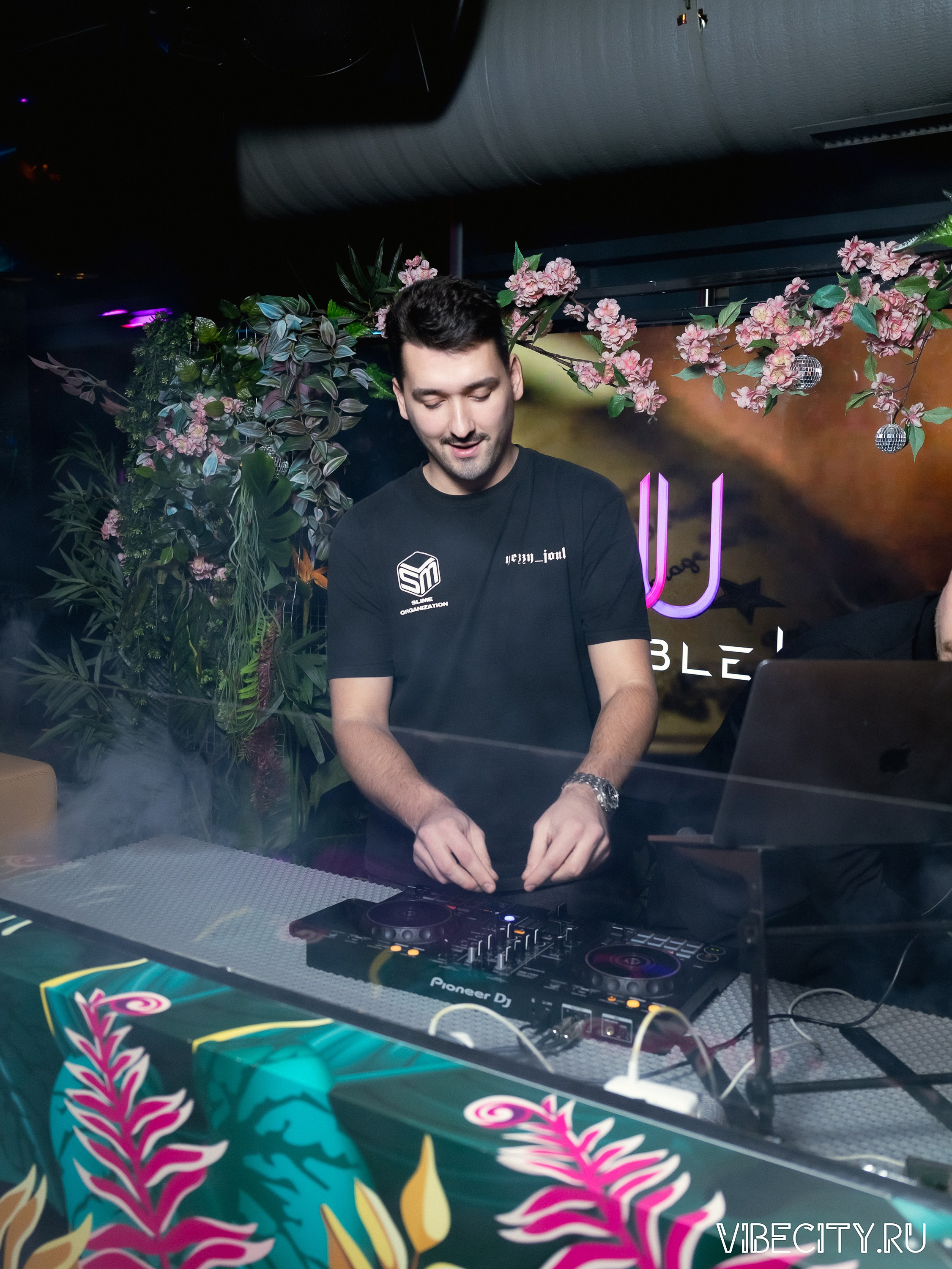 DOUBLE U. VIBECITY.RU Вайб Сити Ру Фоторепортажи Фотоотчеты Калининград