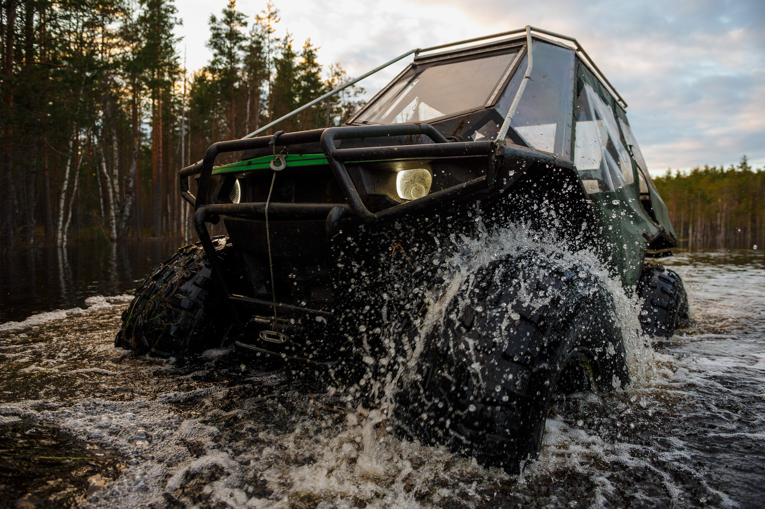 Ленинград-трофи 2024 — Вездеход Секач промо. Фотограф Алексей Алексеев
