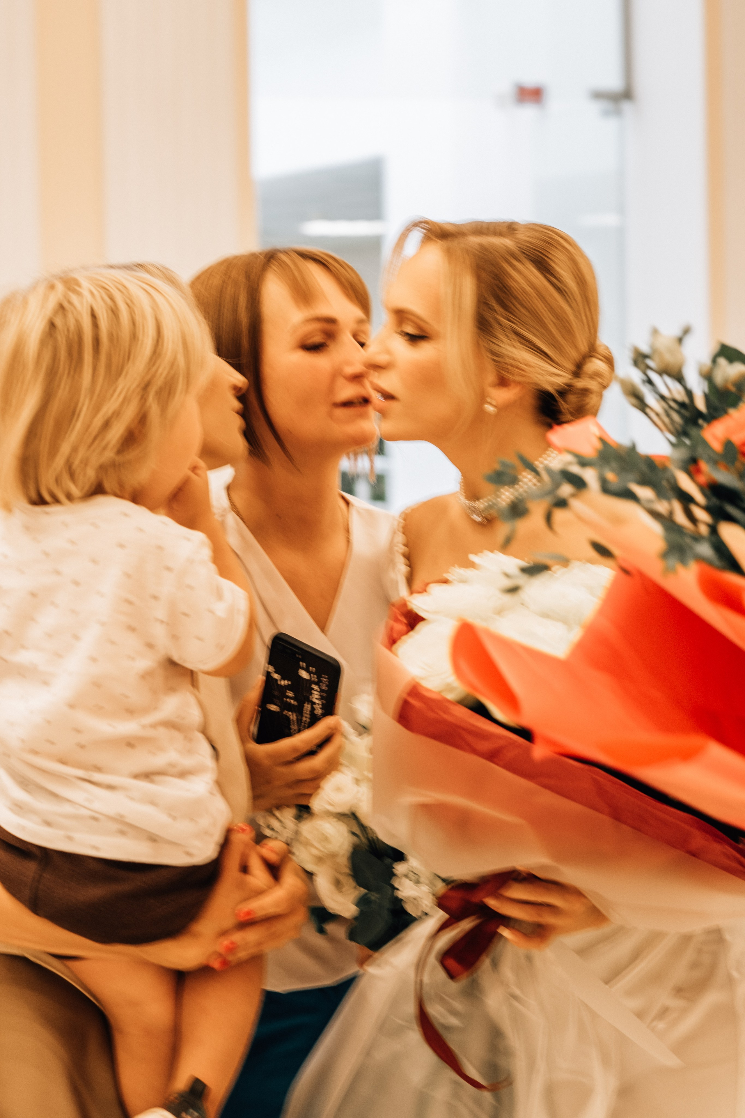 РЕПОРТАЖ В ЗАГСЕ. Профессиональный фотограф, Санкт-Петербург — Виктория Богомолова