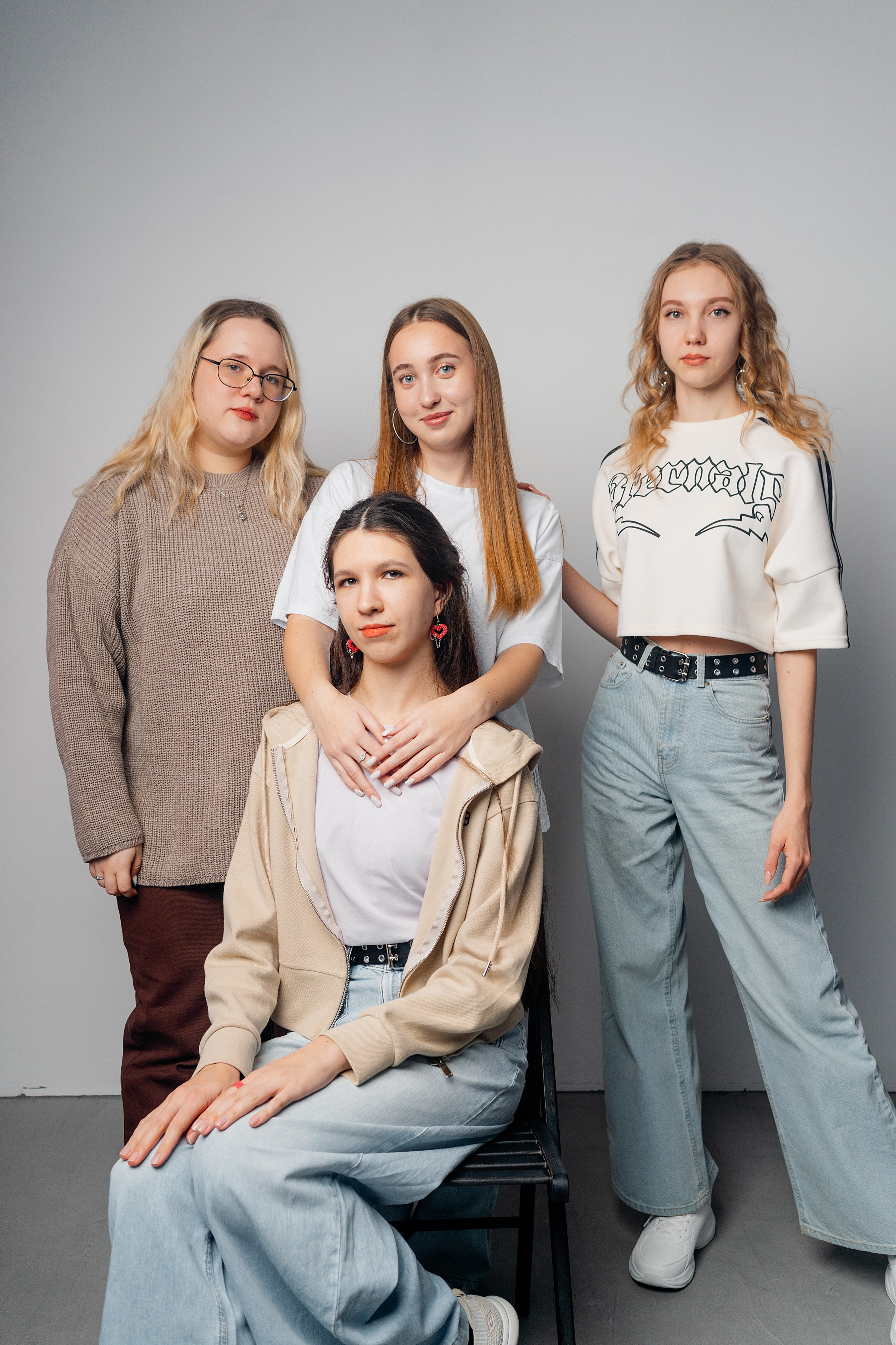 11 класс Студия. Фотограф Софья Володкина