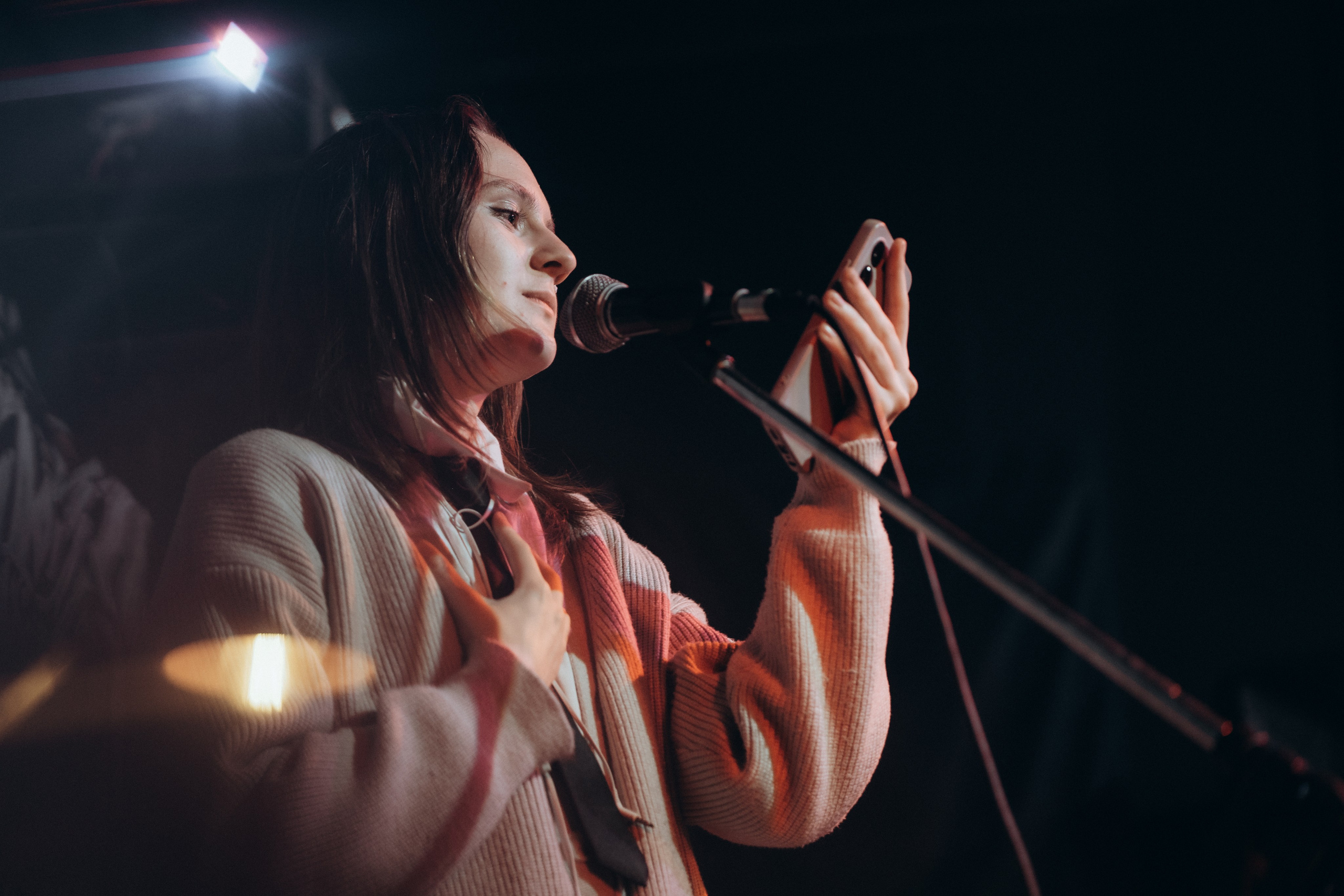 OpenMic (fishfabrique). Репортажный фотограф в Санкт-Петербурге. Фотограф на мероприятие в СПБ