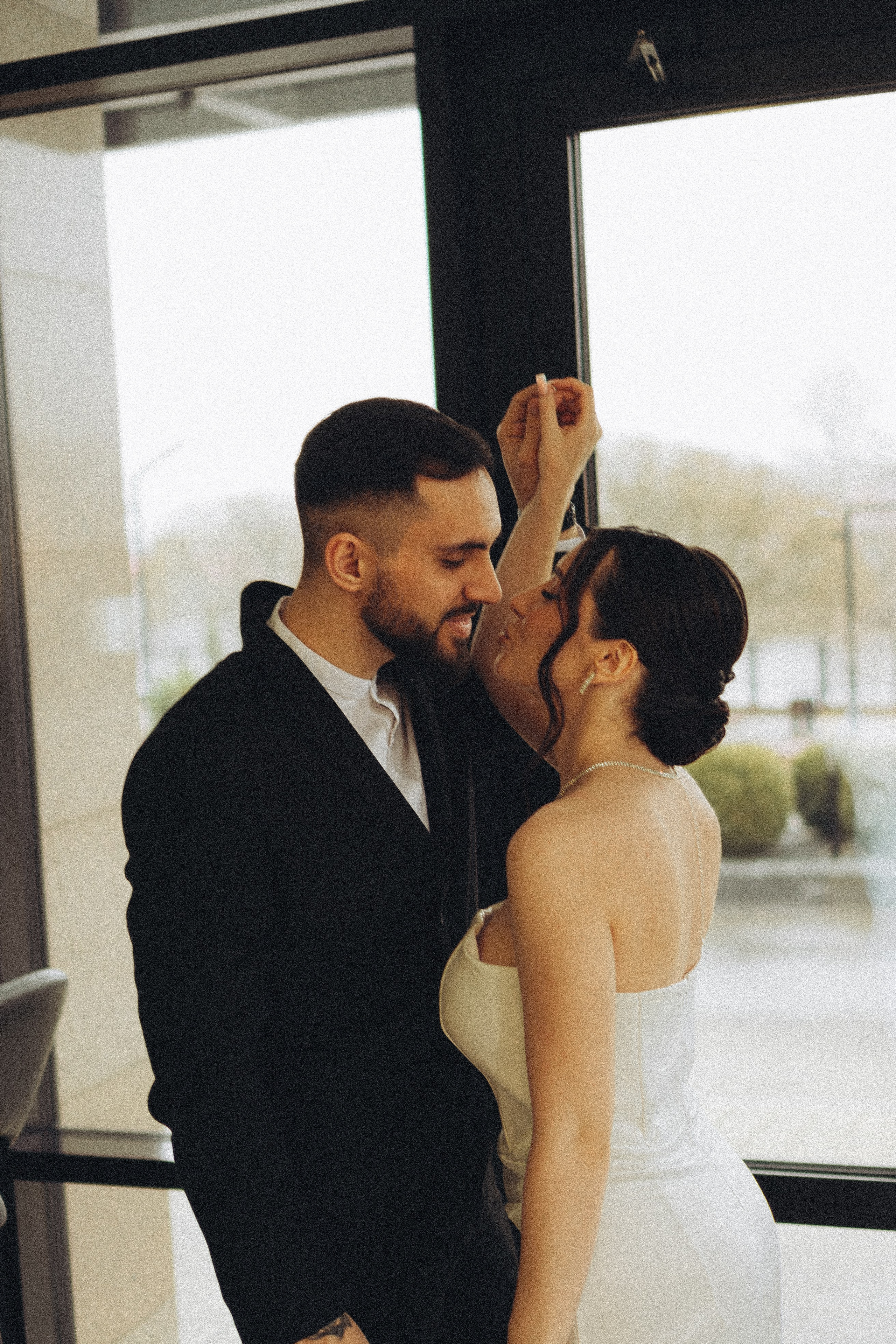 СВАДЕБНАЯ СЬЕМКА СБОРОВ ЖЕНИХА И НЕВЕСТЫ В ОТЕЛЕ И ТАКЖЕ ФОТОСЕССИИЯ В ОТЕЛЕЕ МЕГАПОЛИС БРЯНСК. Профессиональный фотограф, Санкт-Петербург — Виктория Богомолова