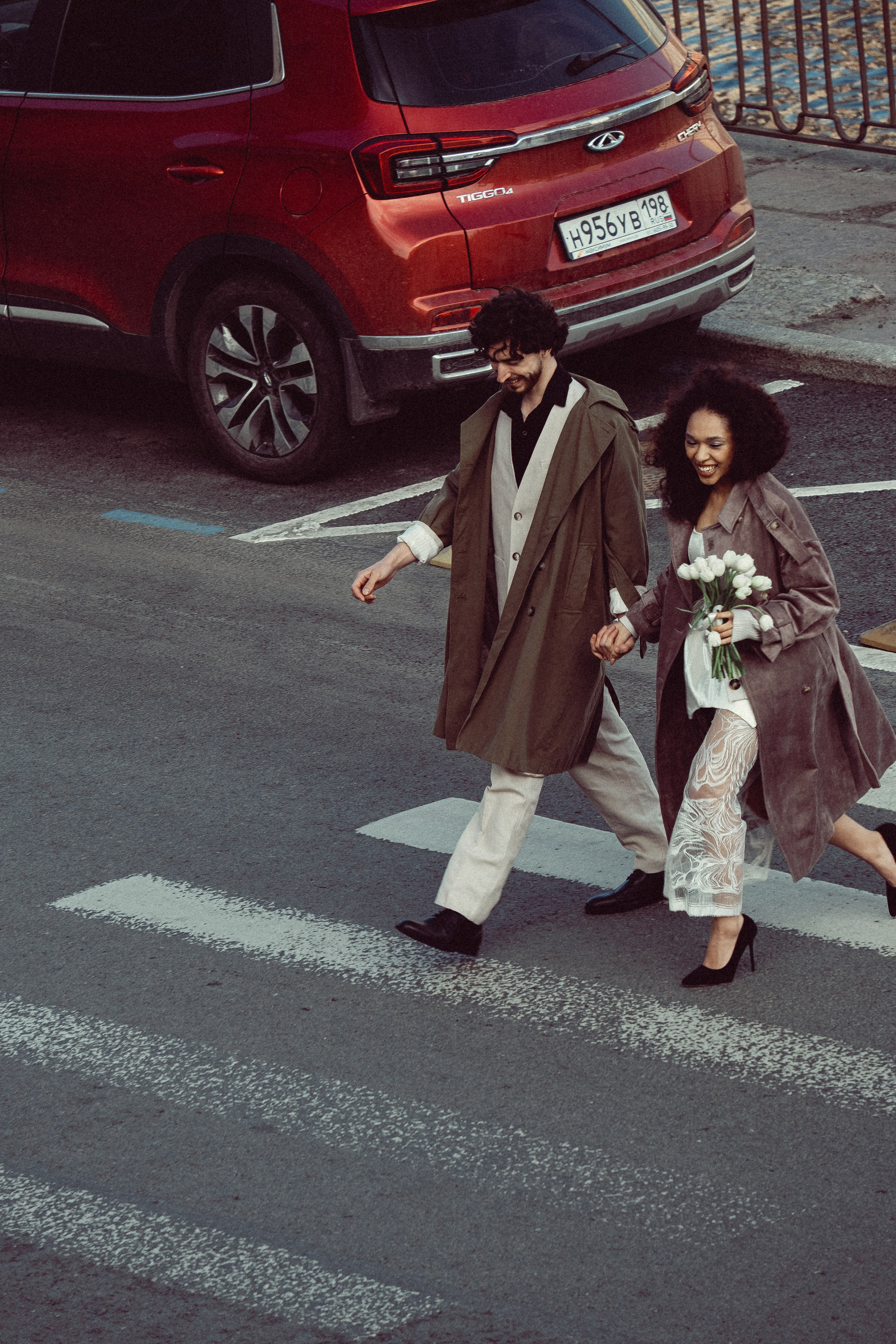 СВАДЕБНАЯ ПРОГУЛКА ПО ПЕТРОГРАДКЕ ВЕСНОЙ. СВАДЕБНАЯ ФОТОСЕССИИЯ НА ПЕТРОГРАДКЕ. Профессиональный фотограф, Санкт-Петербург — Виктория Богомолова