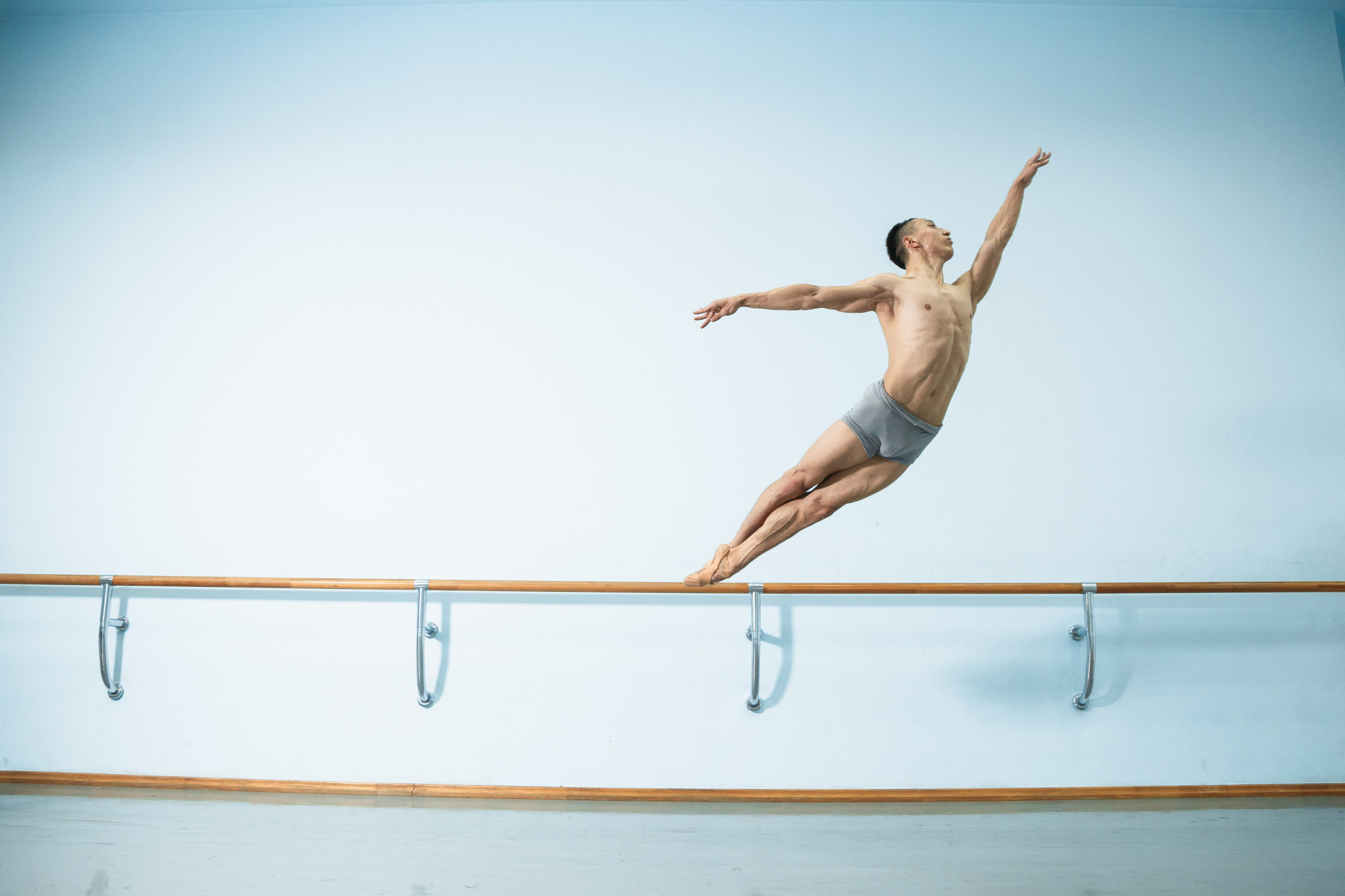 PORTRAITS. Фотограф рекламы и СММ в Алматы Илья Ким