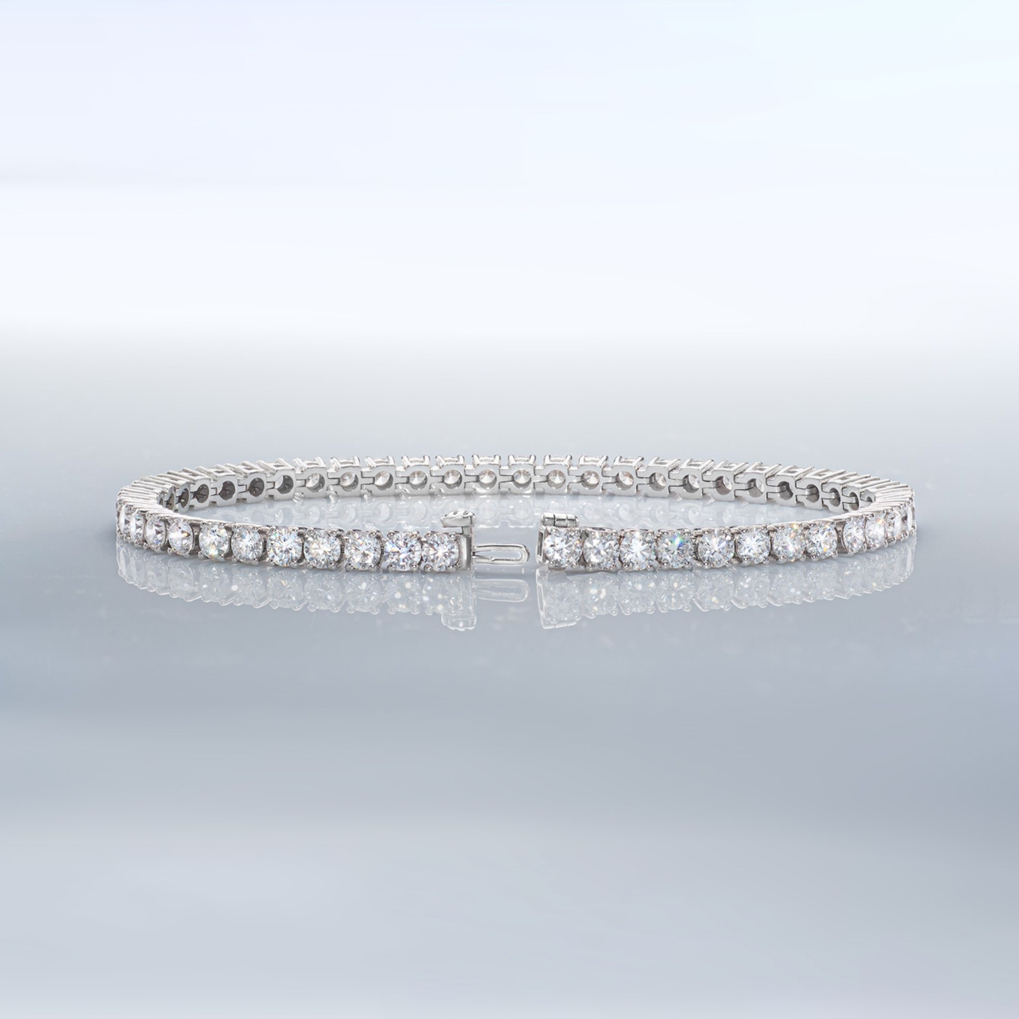 Фотосъемка ювелирных изделий. Предметная фотосъемка в Санкт-Петербурге