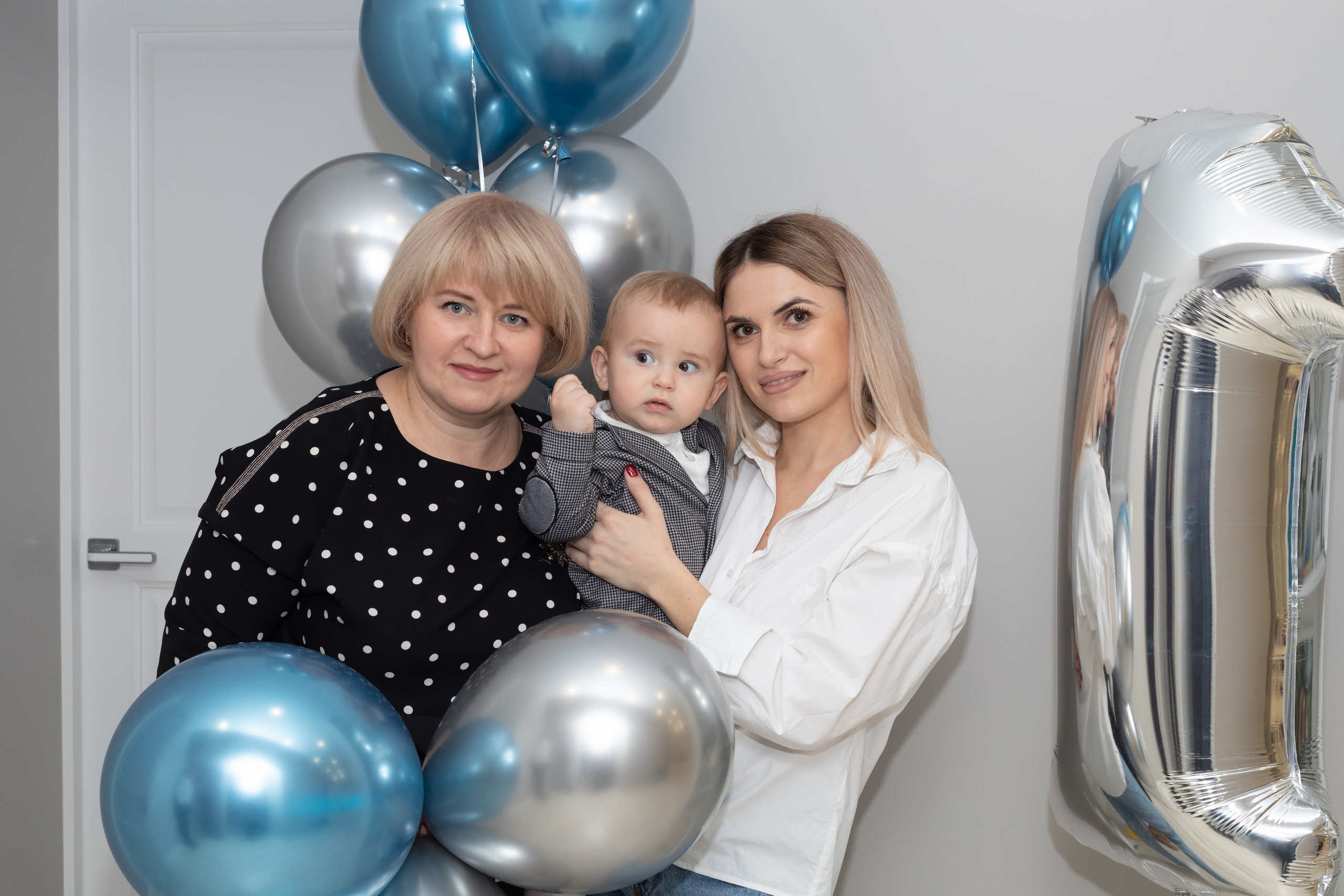 Первый день рождения. Фотосессия дома, в кругу семьи. Food и предметный фотограф в Барнауле Ирина Супряженко