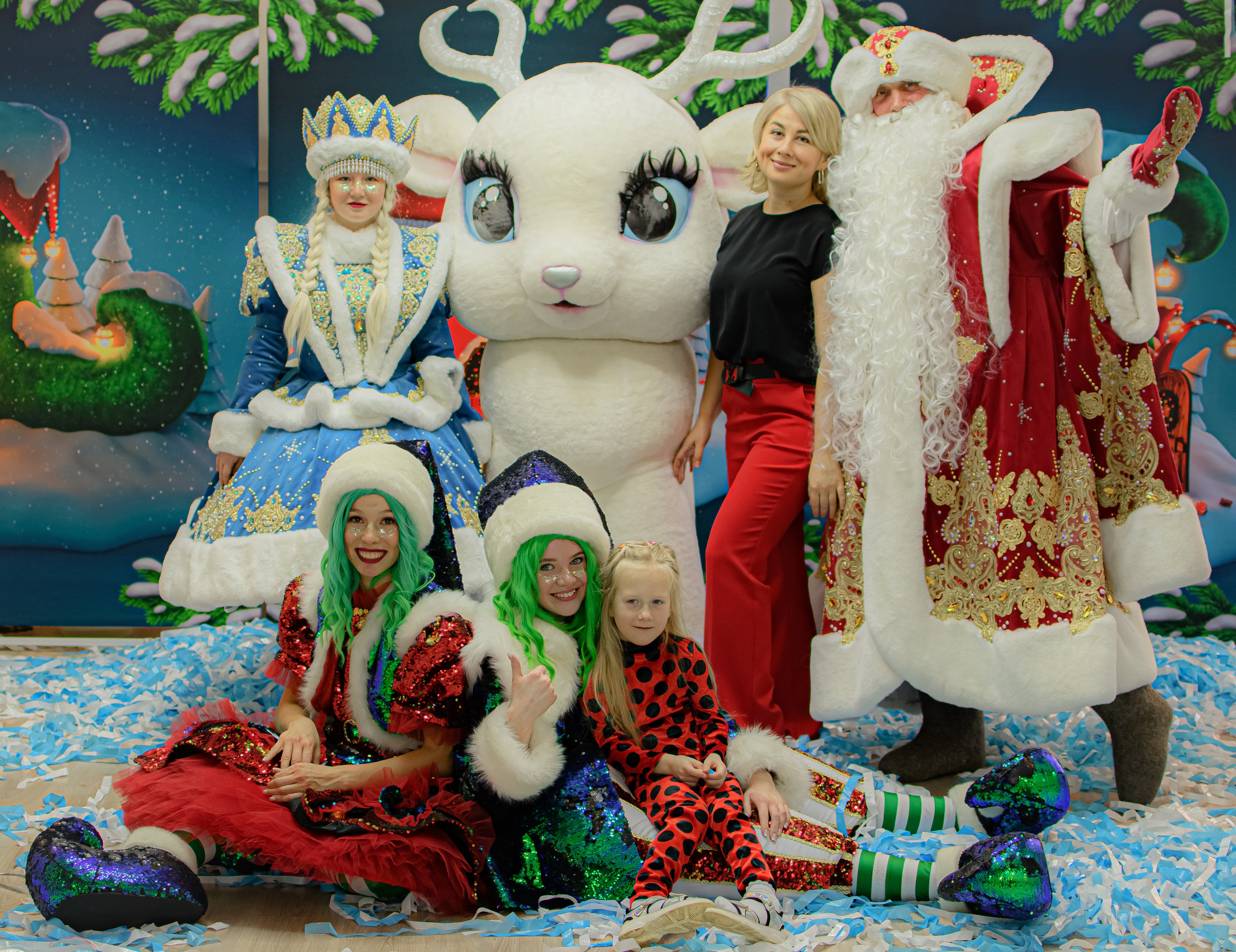 HAPPY NEW YEAR. Photokarish