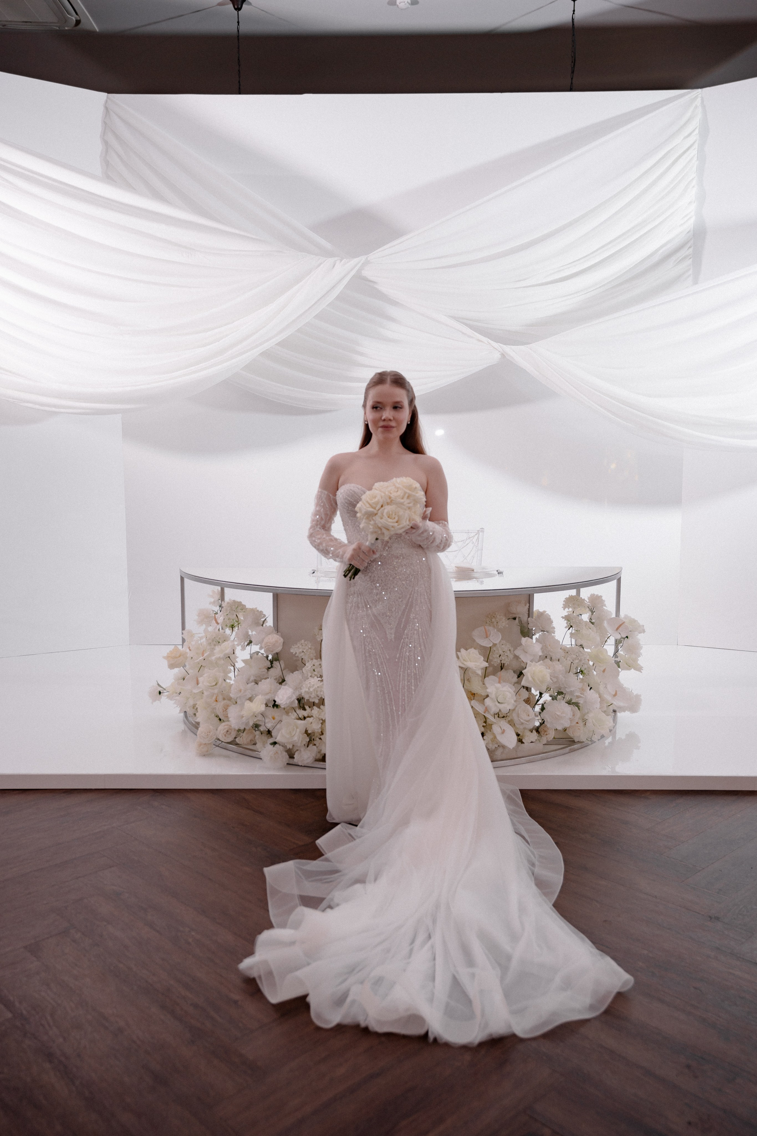 СВАДЕБНАЯ СЬЕМКА СБОРОВ В ОТЕЛЕ И ВЫЕЗД НА ЦЕРЕМОНИЮ (СНЯТО В СИБИРЕ В НИЖНЕВАРТОВСКЕ). Профессиональный фотограф, Санкт-Петербург — Виктория Богомолова