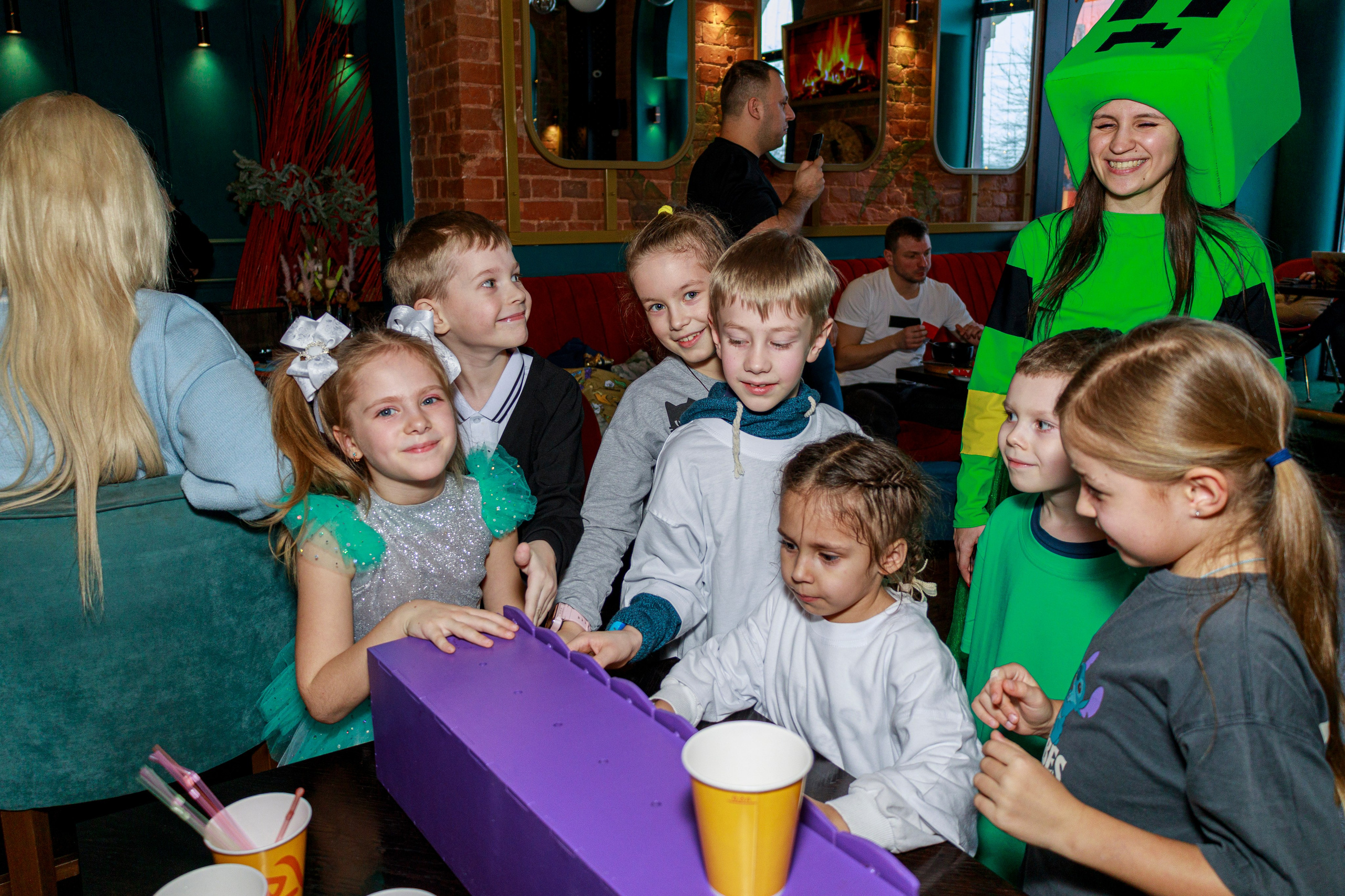 День рождение кафе. Фотограф Надршина Лилия