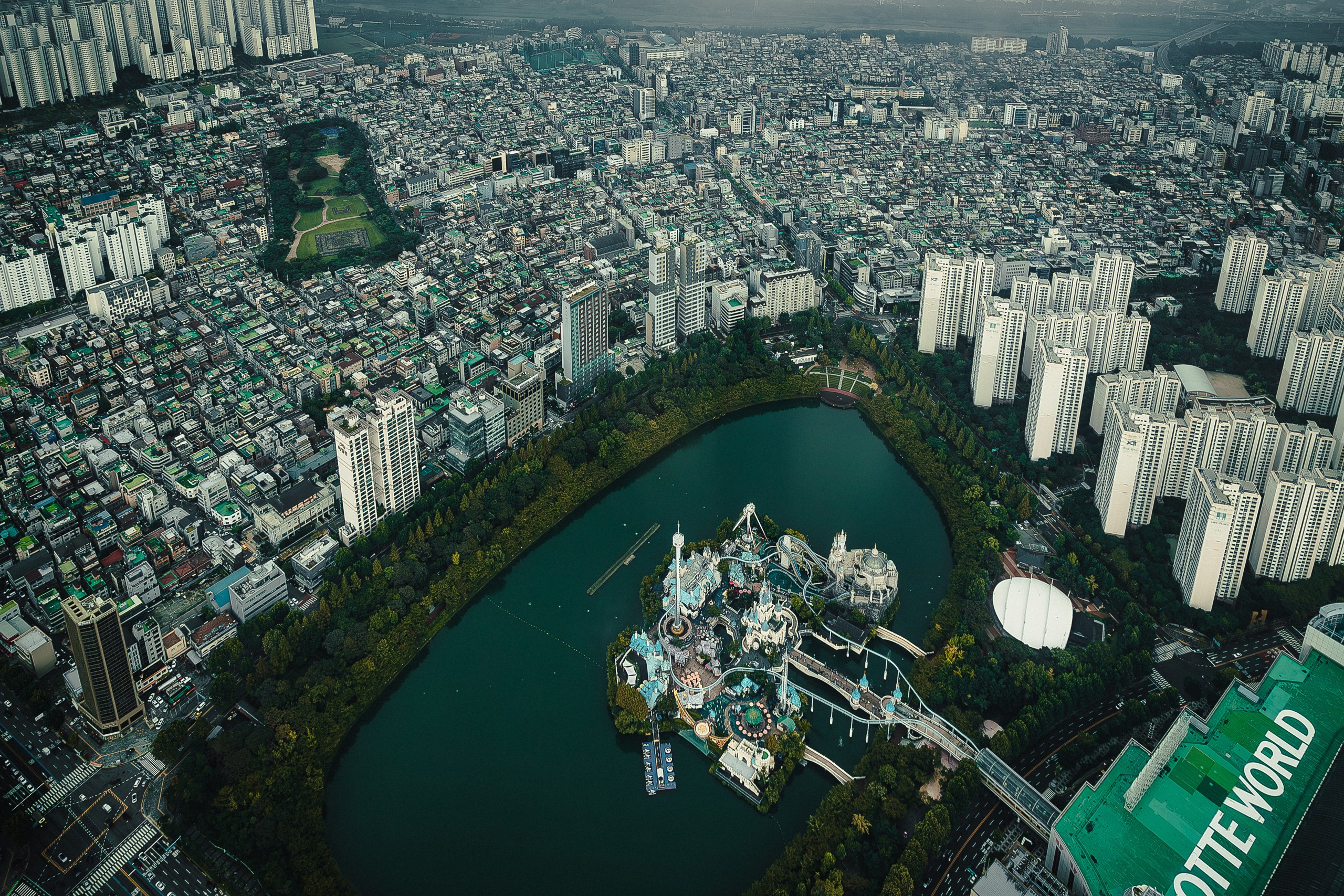 LEADS SEOUL. Репортажный фотограф Саша Матвеев