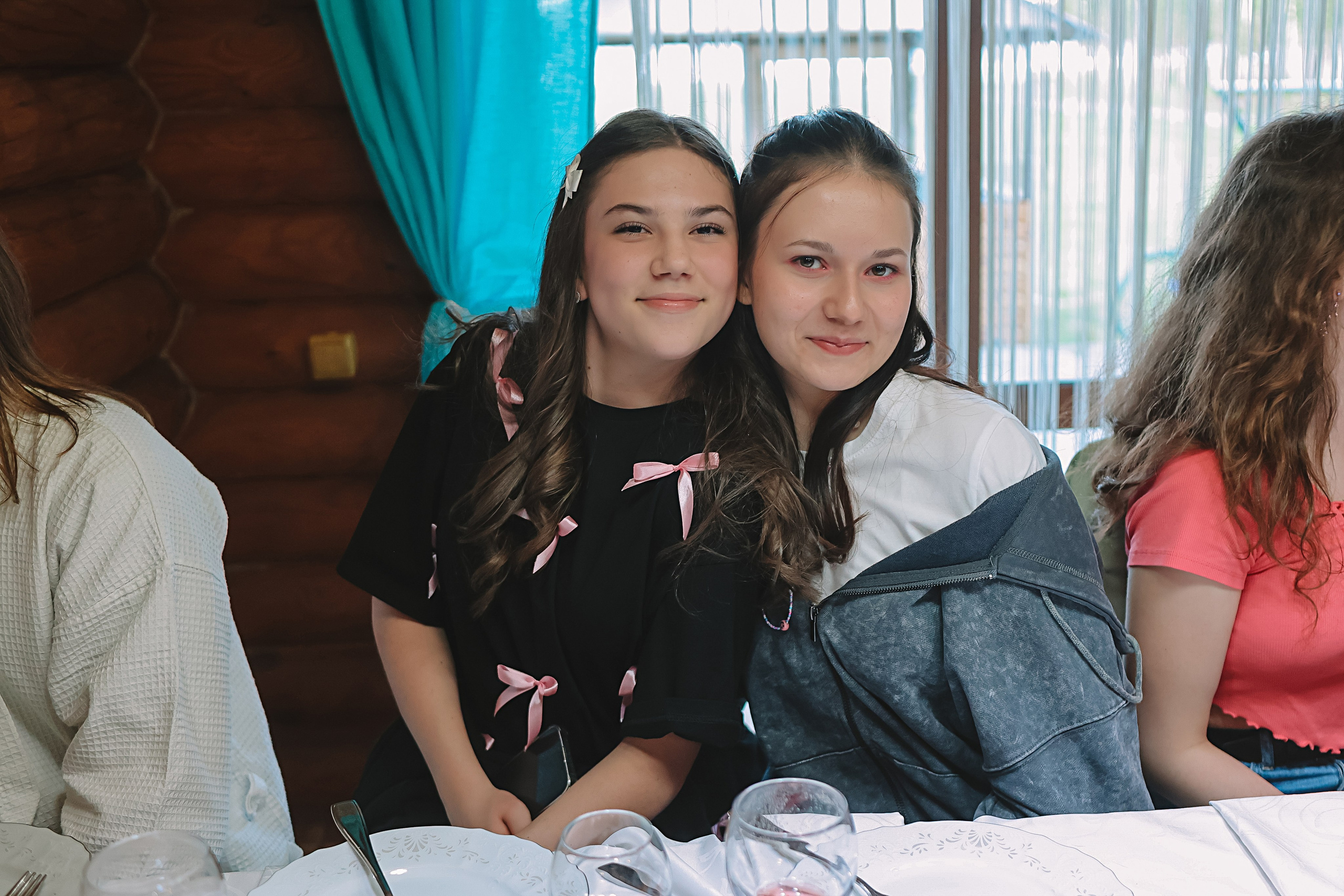 Последний звонок. Семейный фотограф Тюмень, фотограф на роды Салмина Мария