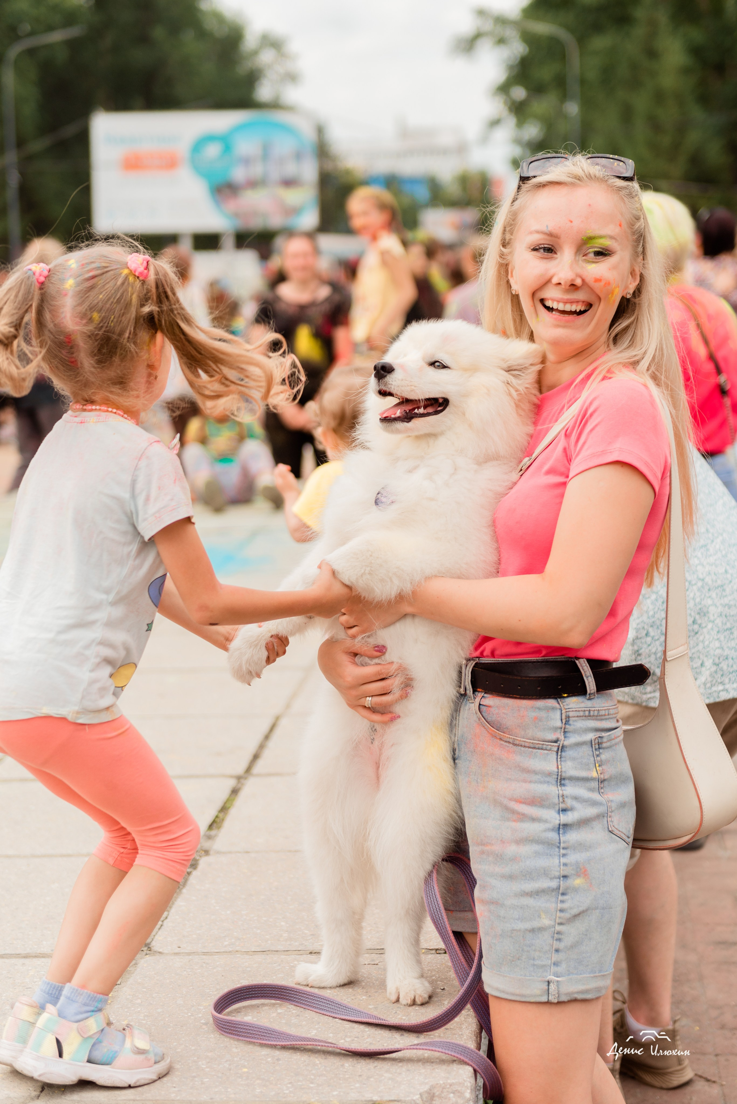 Краски Холи в Комсомольском Парке 2023. Детский фотограф, семейный фотограф и репортажи в Кемерово