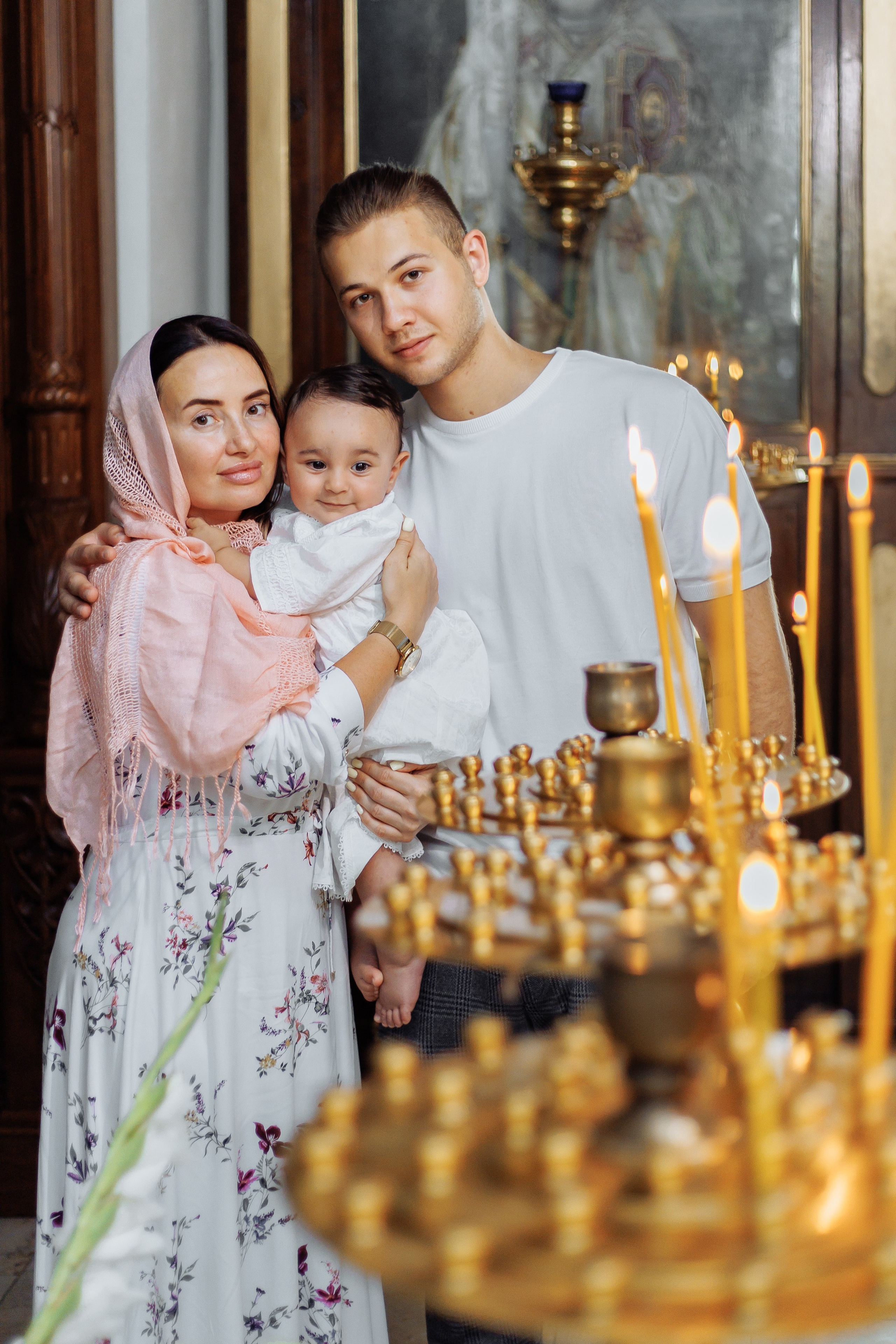 Сухумский Кафедральный собор. Семейный фотограф на крещение и венчание