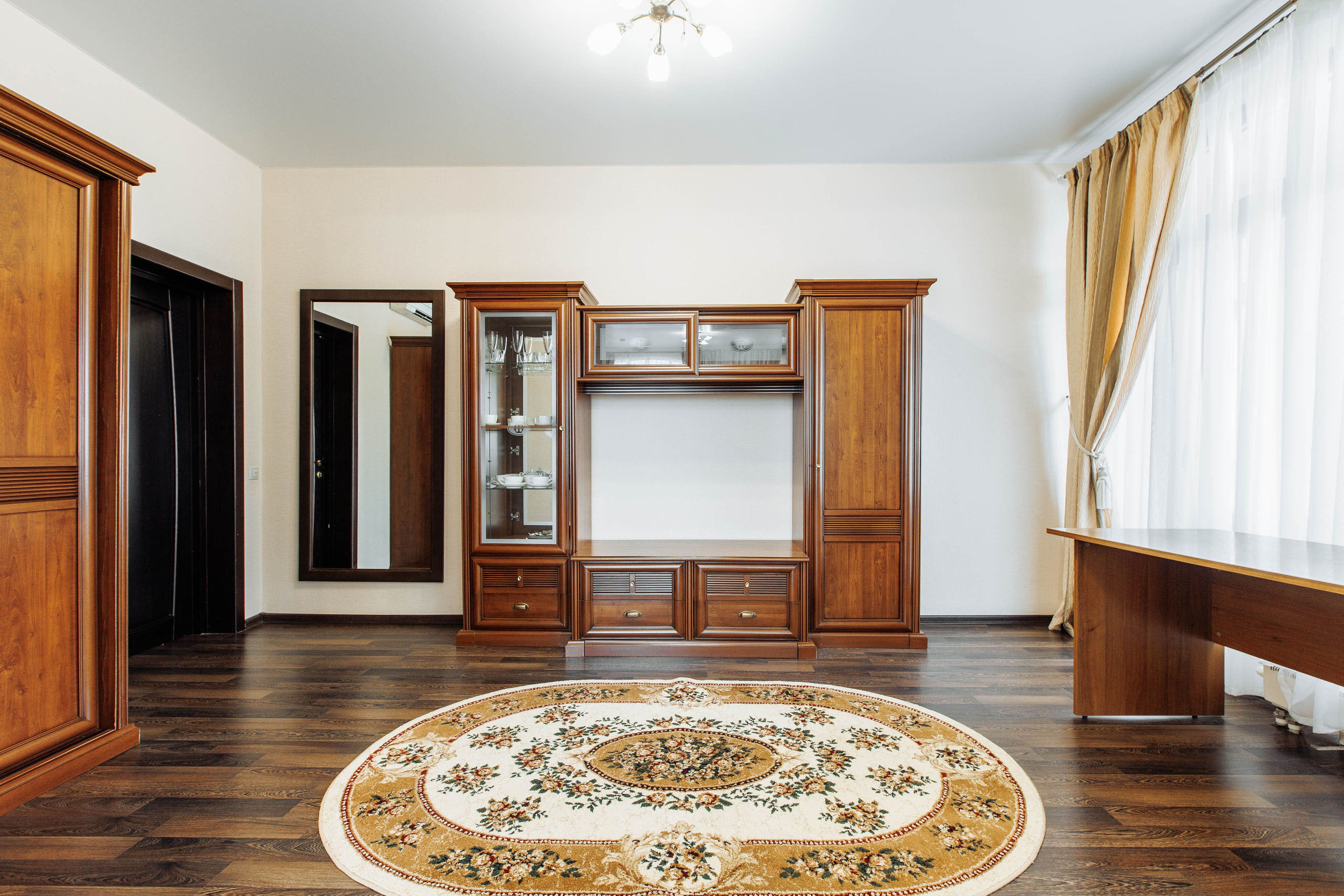 ДОМ МОСКВЫ. Семейный фотограф на крещение и венчание