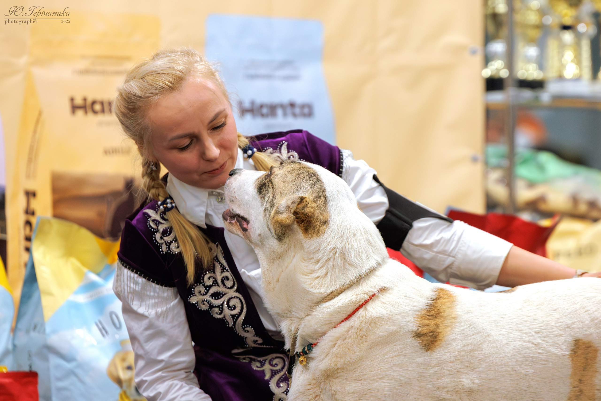 Сфера и Крокус 8,9,16 и 30.03.2025. Фотограф-анималист Юлия Германика