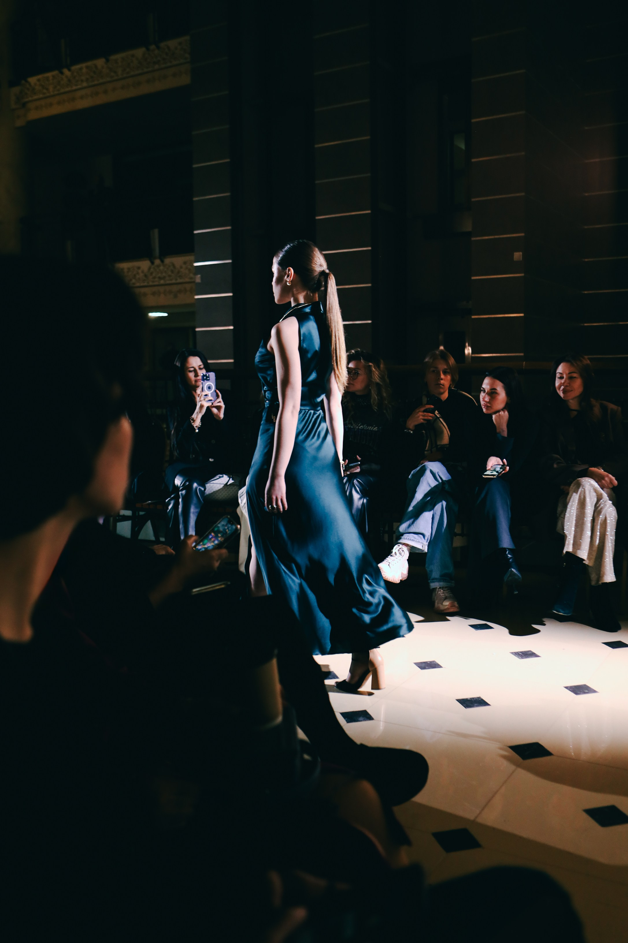 ЦГД. Показ 09.12. Fashion Фотограф в СПб Yana Kochkina