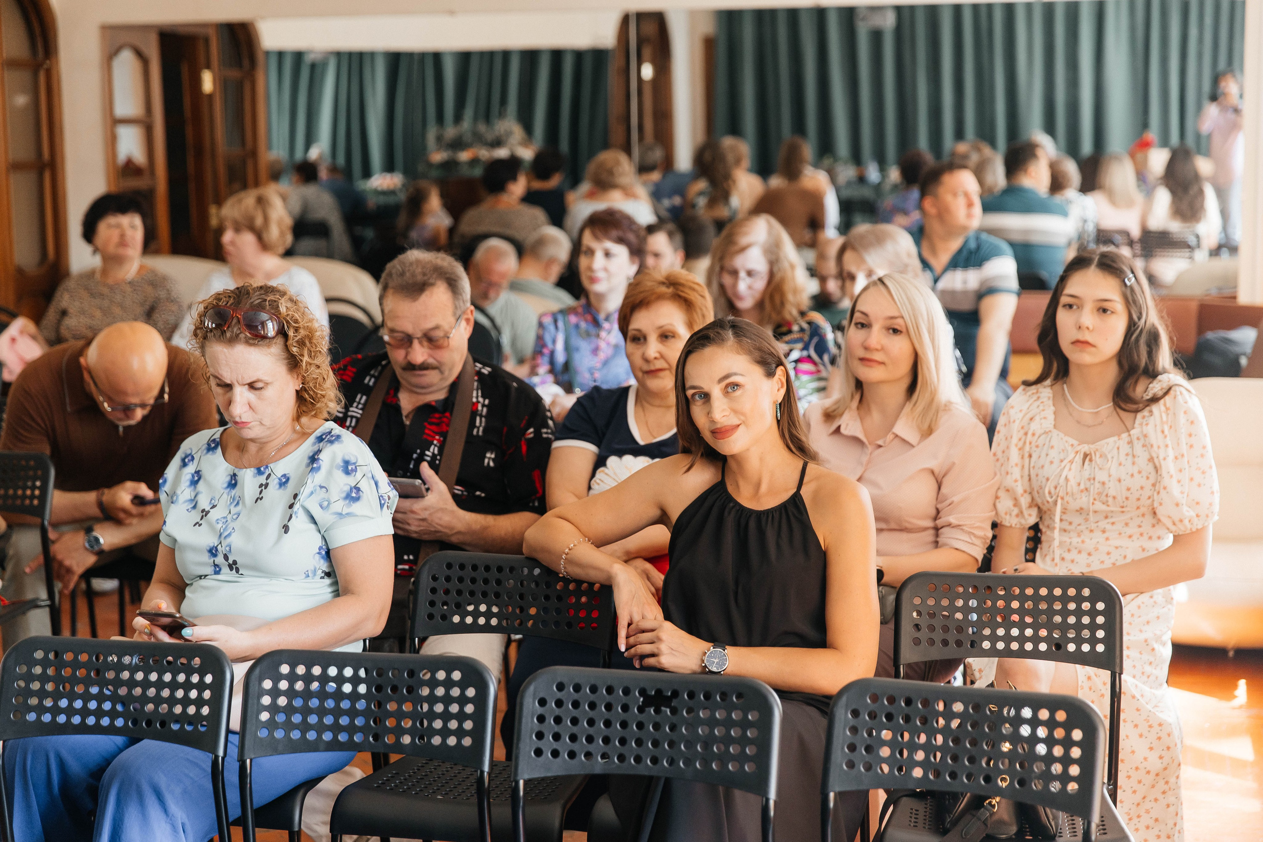 Гимназия Пеленг. _Carpe diem_