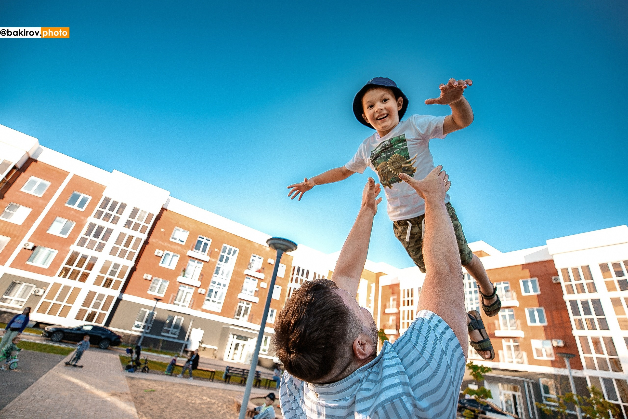 Команда специалистов в мире фотографии и видео. Детский фотограф, семейный фотограф