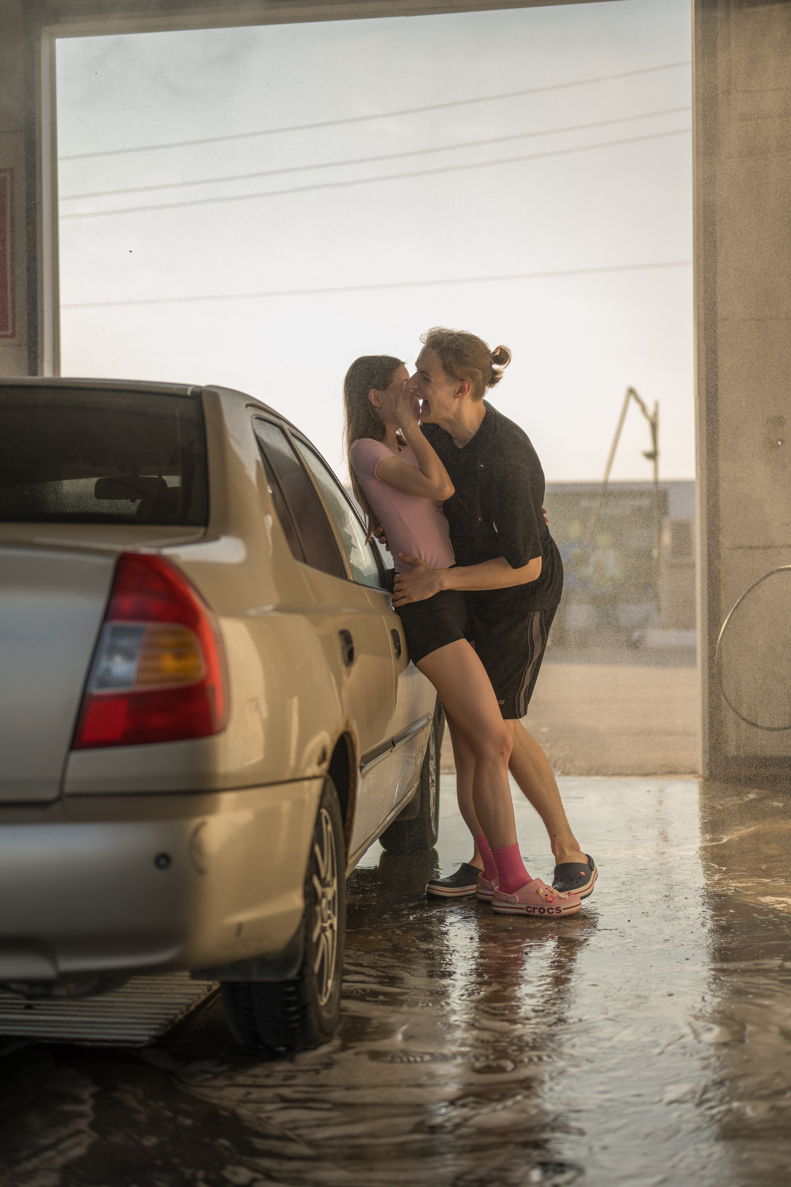 На автомойке. Фотограф Саратов Юлия Петрова