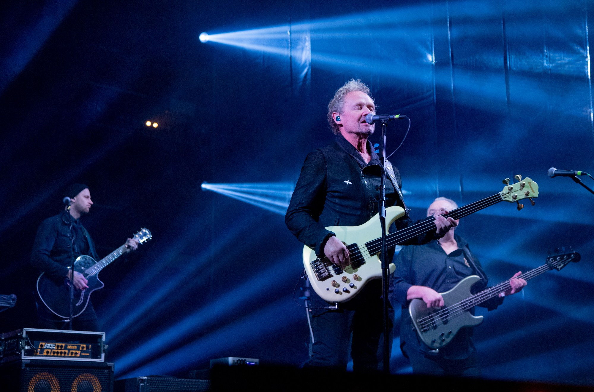 Группа «КИНО». Репортажный, промышленный и маркетплейс-фотограф Дмитрий Чернат