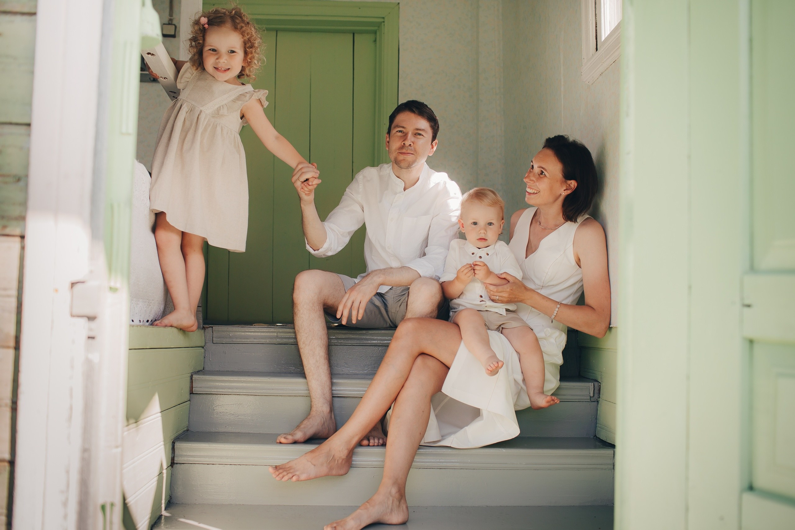 Семейная фотосессия в деревне. Фотограф Евгения Мальцева, Архангельск