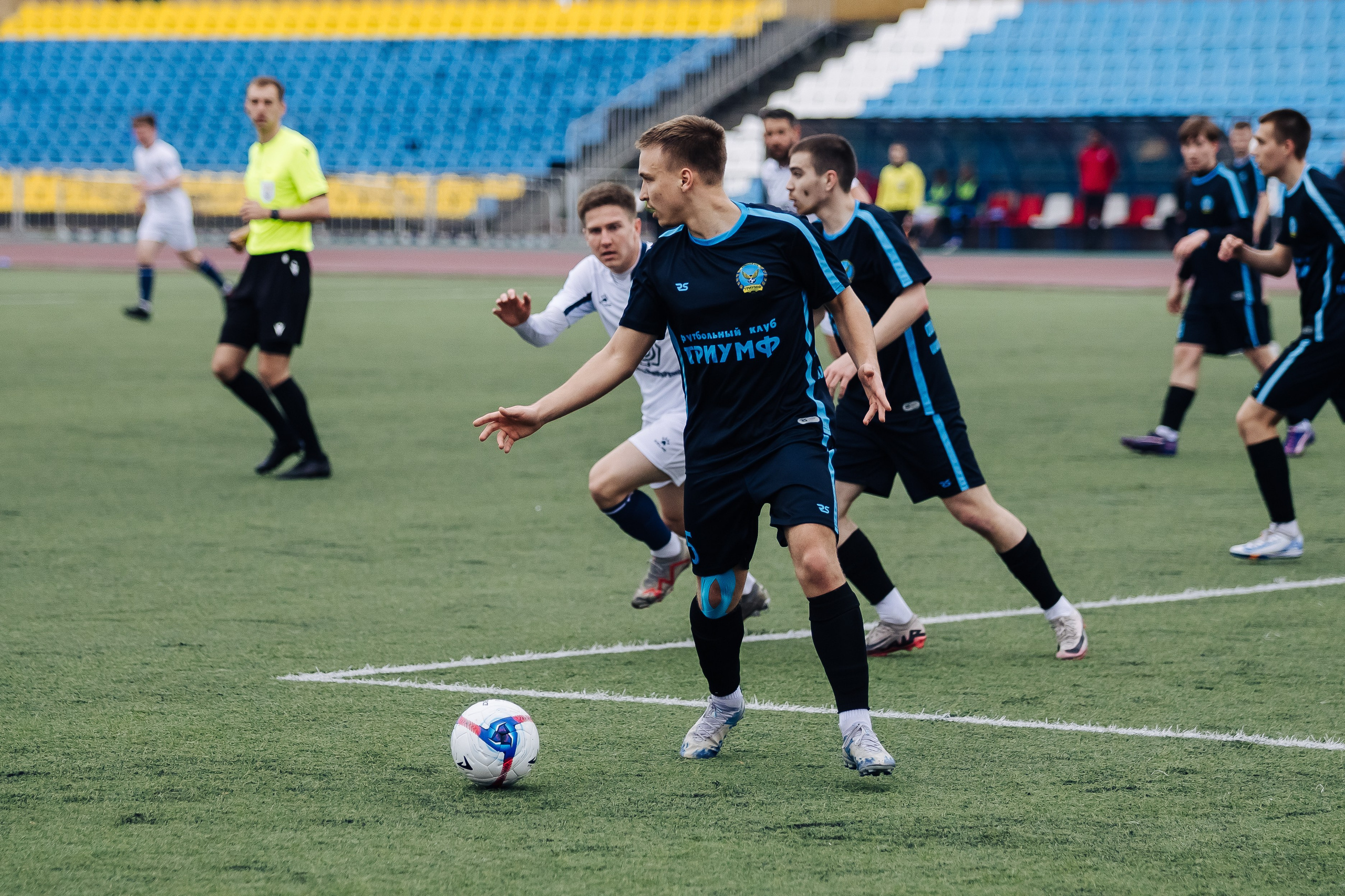 ФК «Металлург-Магнитогорск» — ФК «Триумф» // 03.05.25. Денис Прохоров Фотограф в г. Магнитогорск