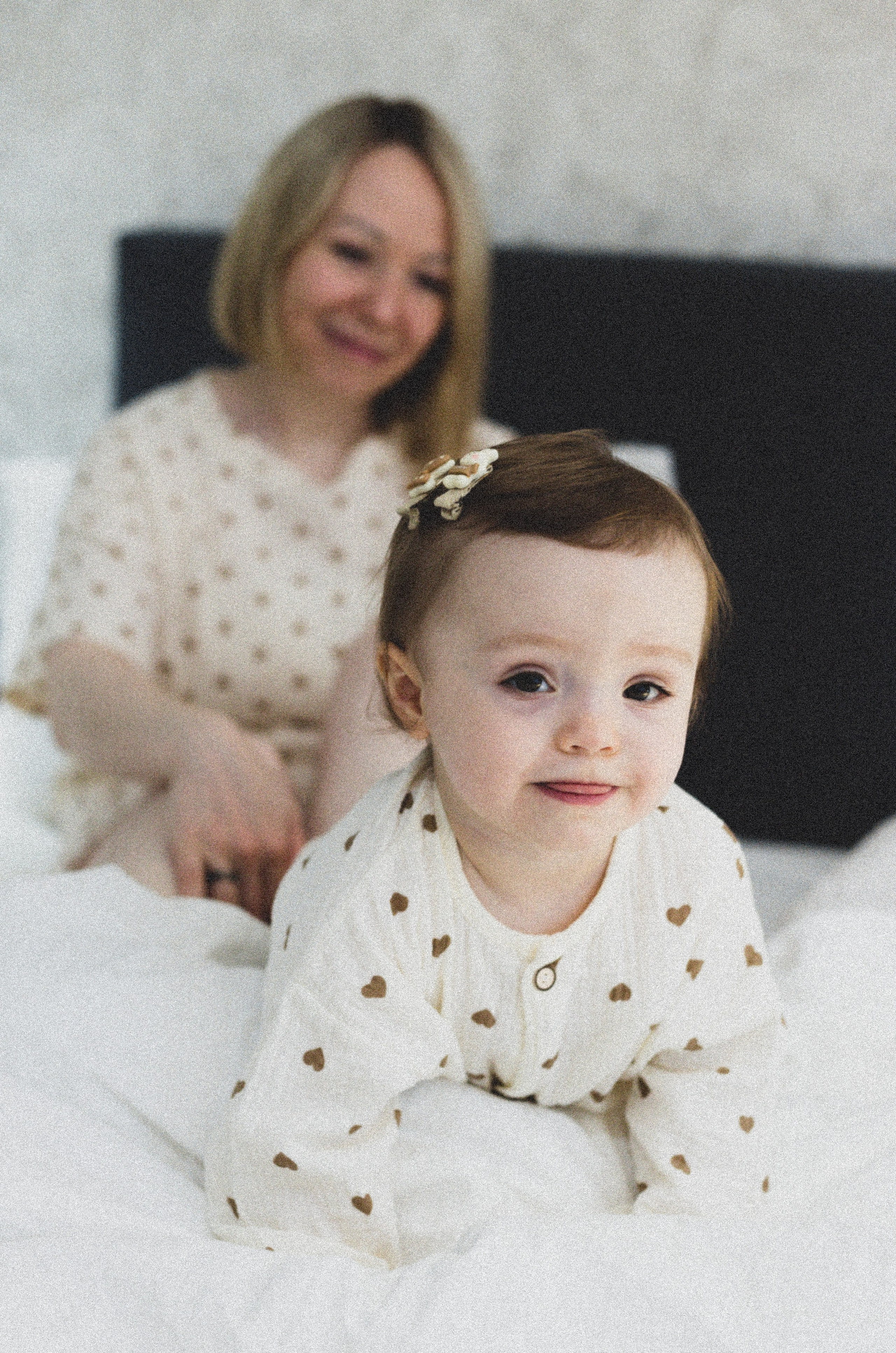 Мама и малыш lifestyle. Фотограф беременных и новорождённых в Краснодаре