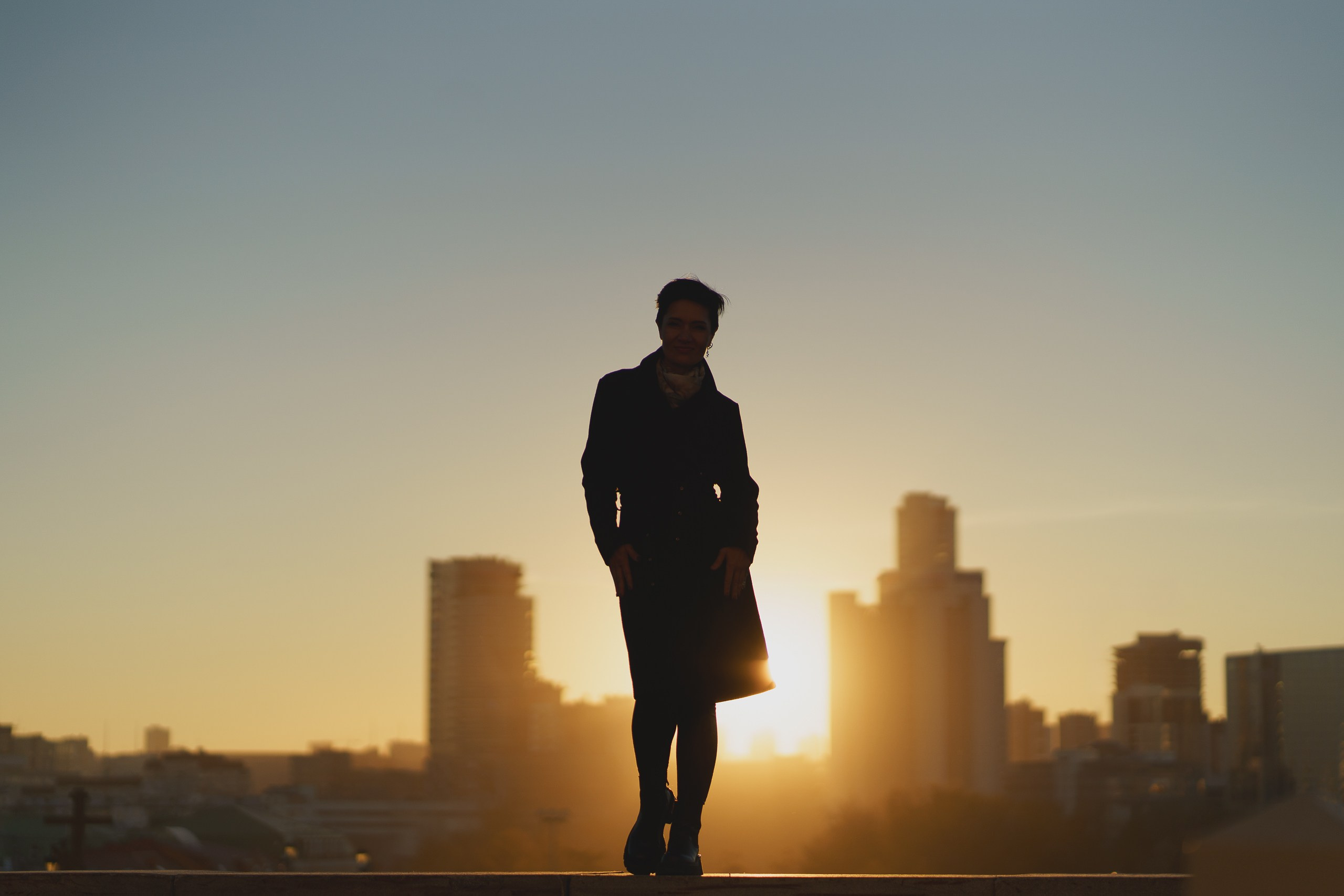 фотосессия на фоне архитектуры Екатеринбург