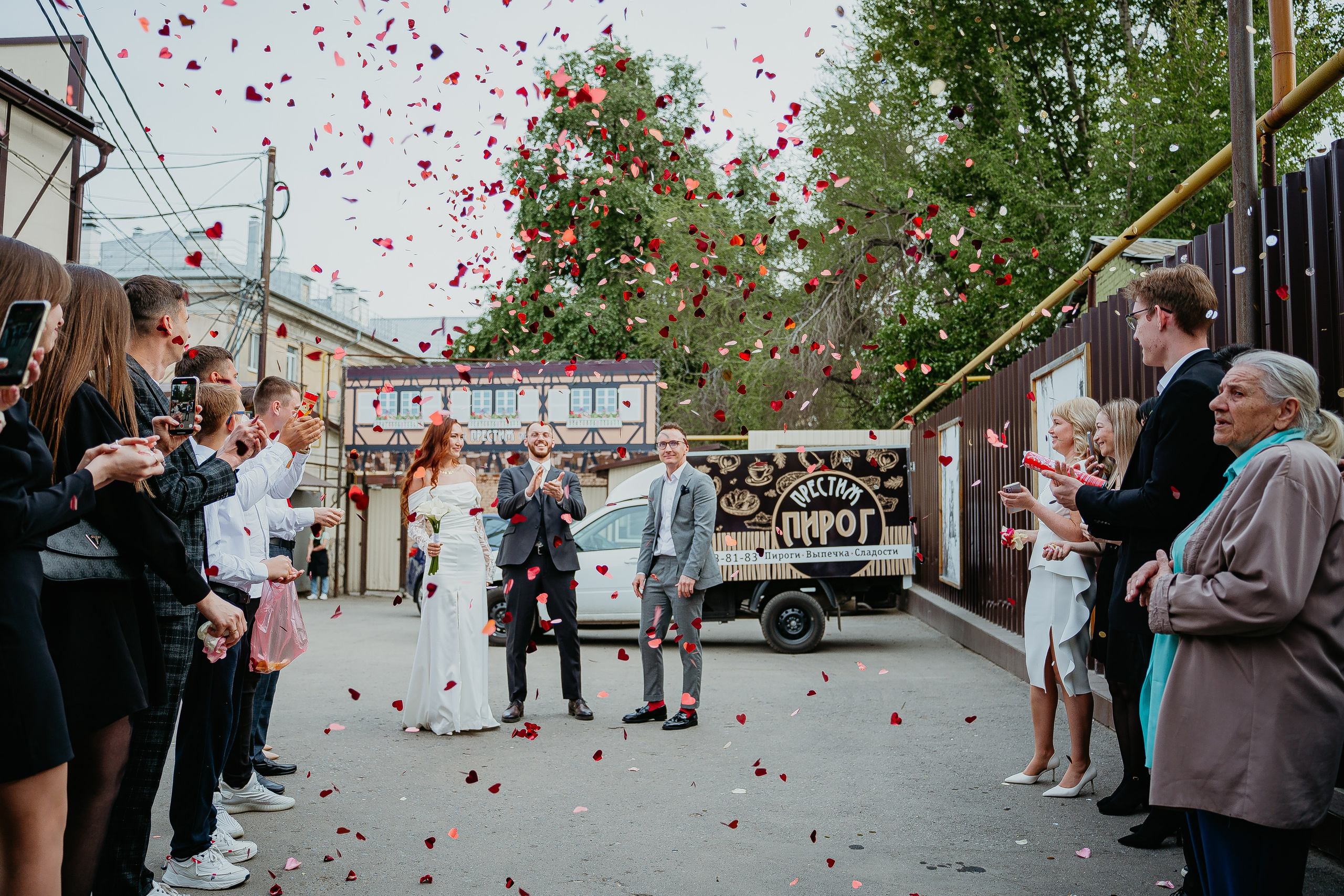 Дмитрий и Фаина. Свадебные фотограф и видеограф в Саратове
