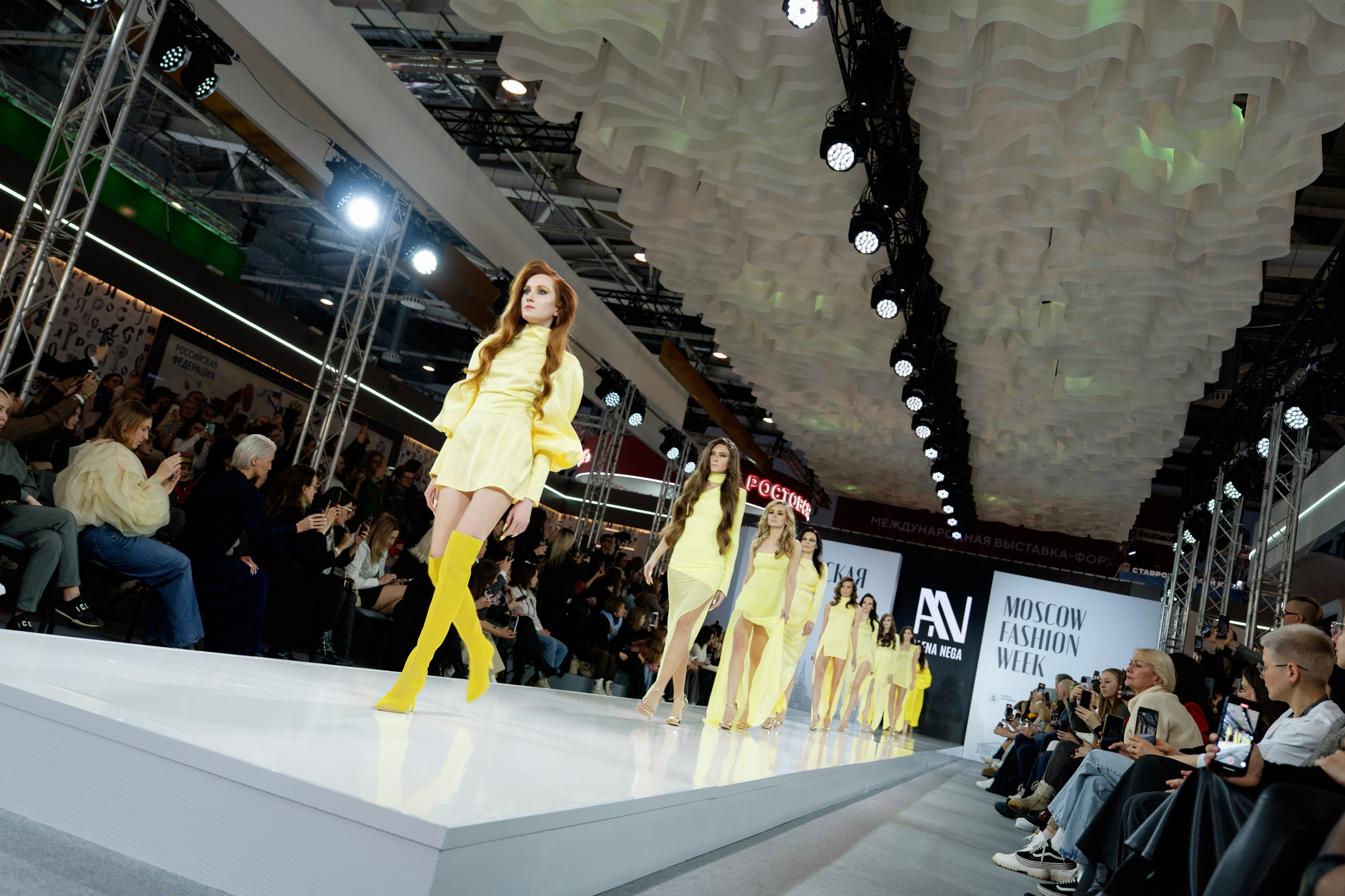 Moscow Fashion Week 2024 весна. Фотограф Николай Прокофьев модельные тесты в Москве