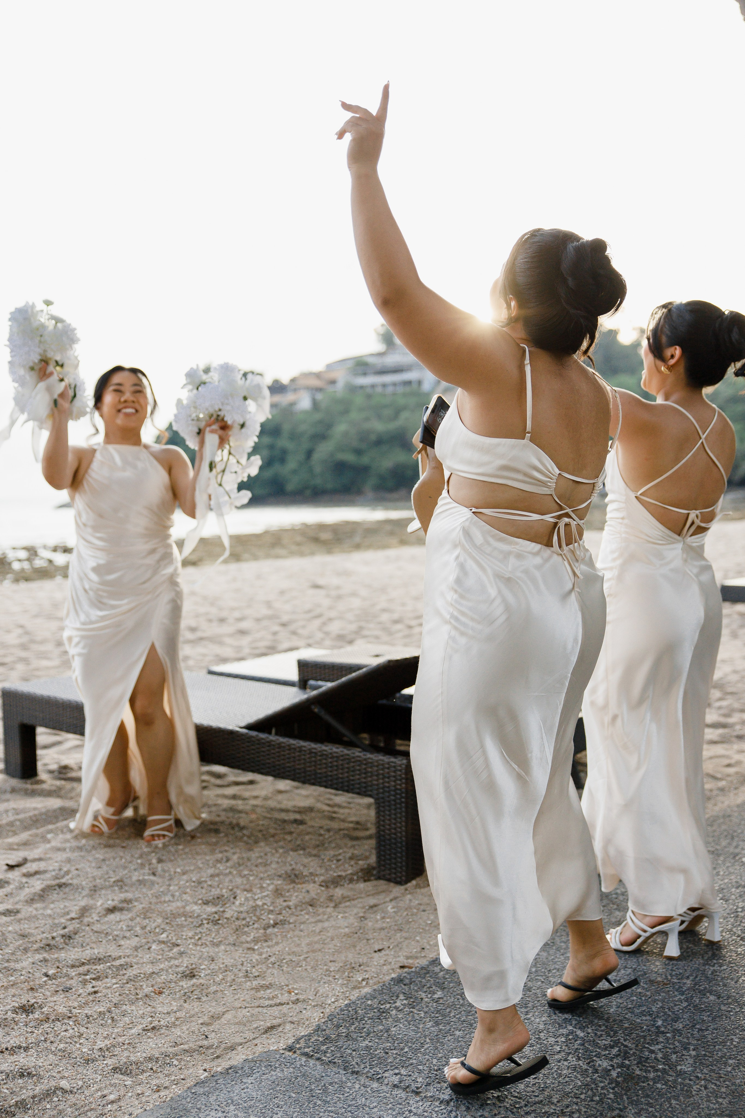 Wedding in Phuket at the Thavorn Hotel. Photographer in Phuket. Photographer Thailand