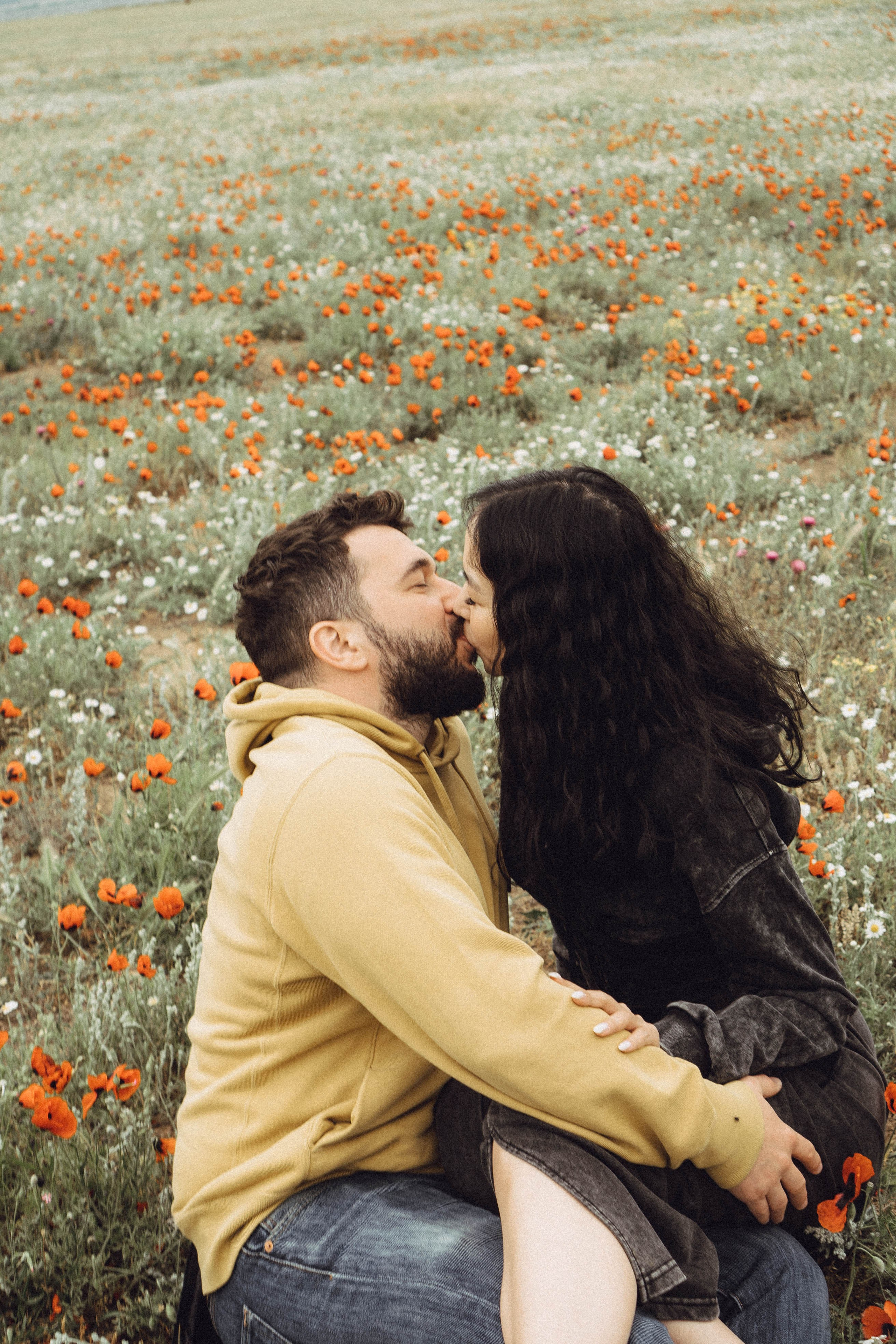 Любовь в маковом поле. Профессиональный фотограф, Санкт-Петербург — Виктория Богомолова