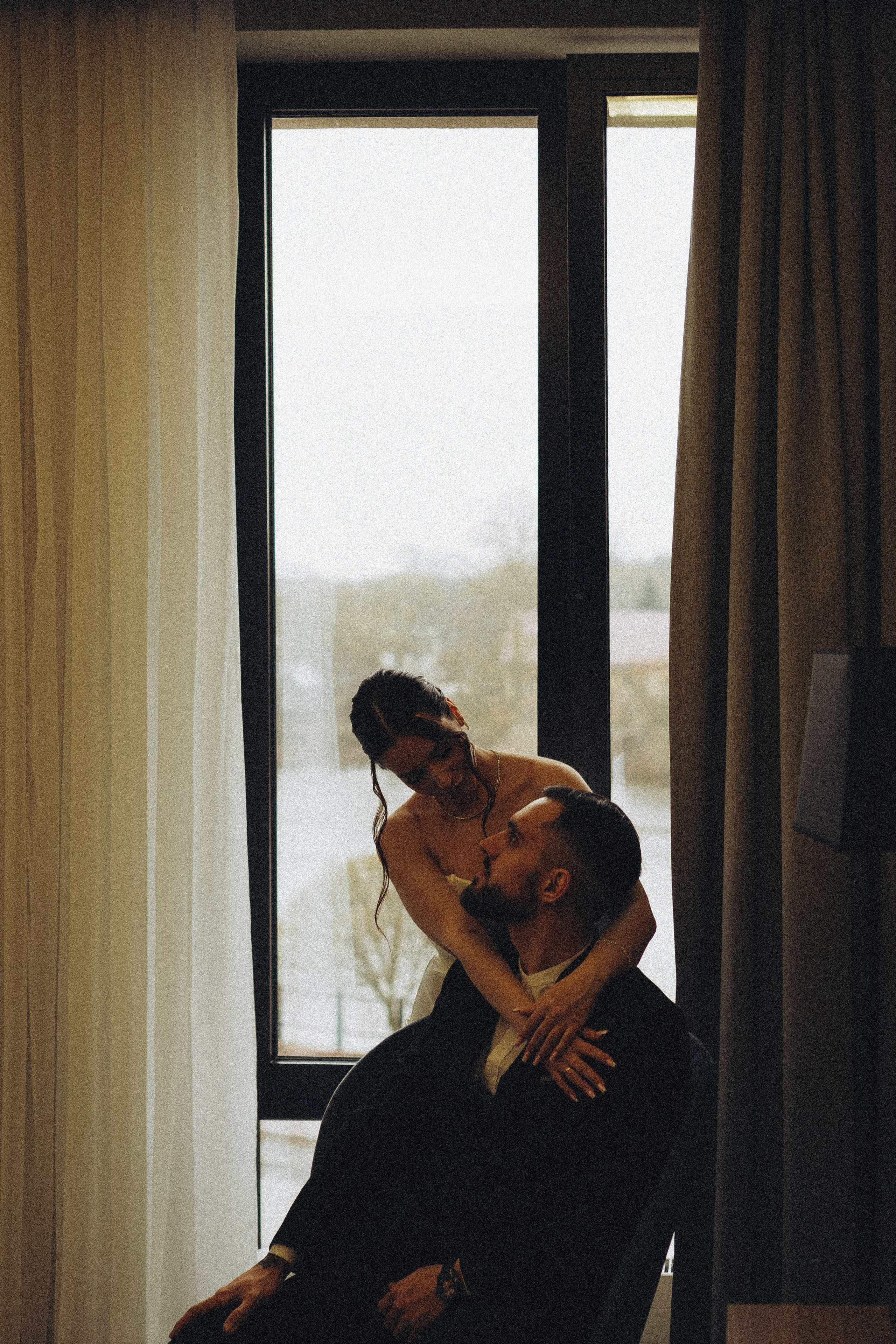 СВАДЕБНАЯ СЬЕМКА СБОРОВ ЖЕНИХА И НЕВЕСТЫ В ОТЕЛЕ И ТАКЖЕ ФОТОСЕССИИЯ В ОТЕЛЕЕ МЕГАПОЛИС БРЯНСК. Профессиональный фотограф, Санкт-Петербург — Виктория Богомолова