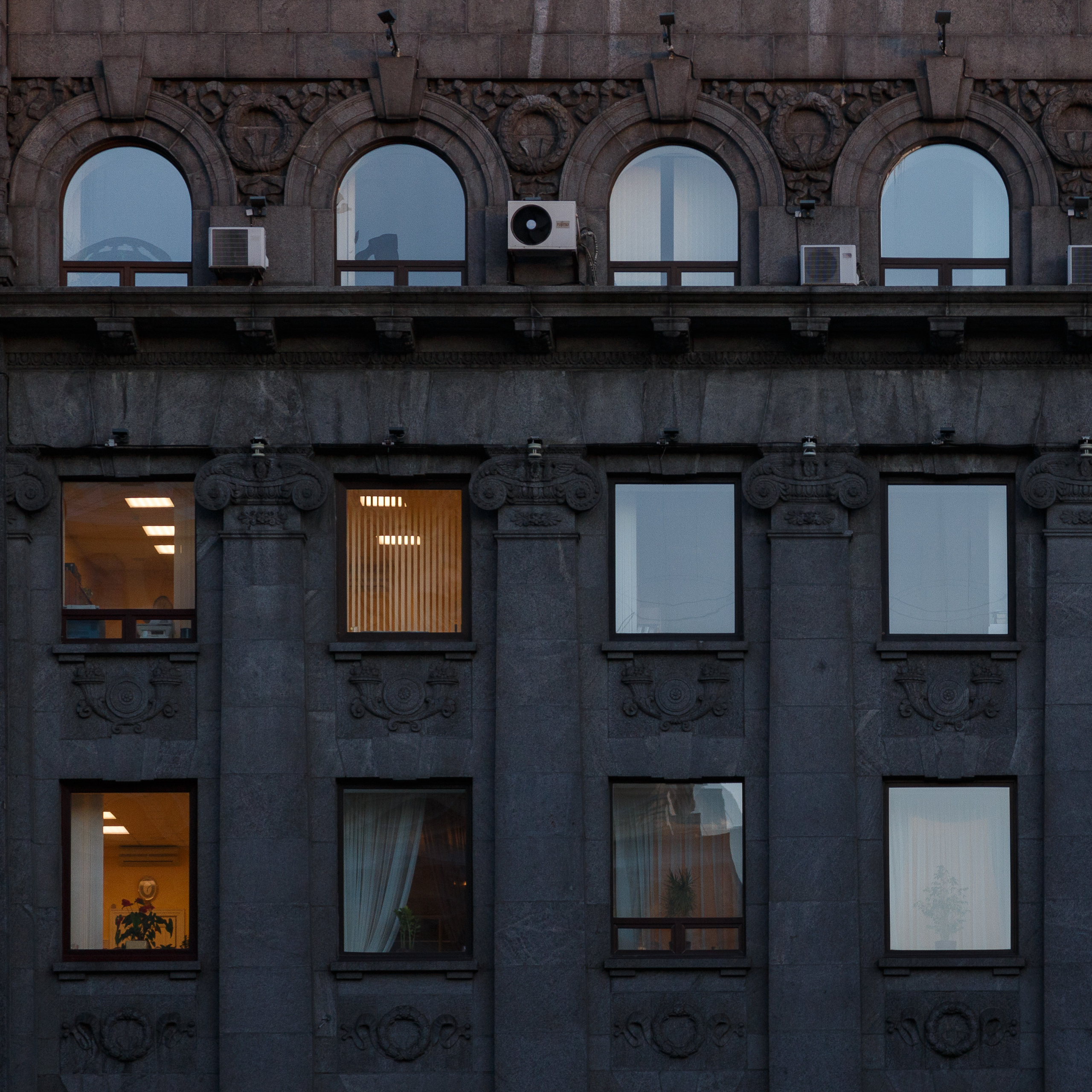 Интерьер | Экстерьер. Оператор-постановщик и фотограф Филипп Угланов