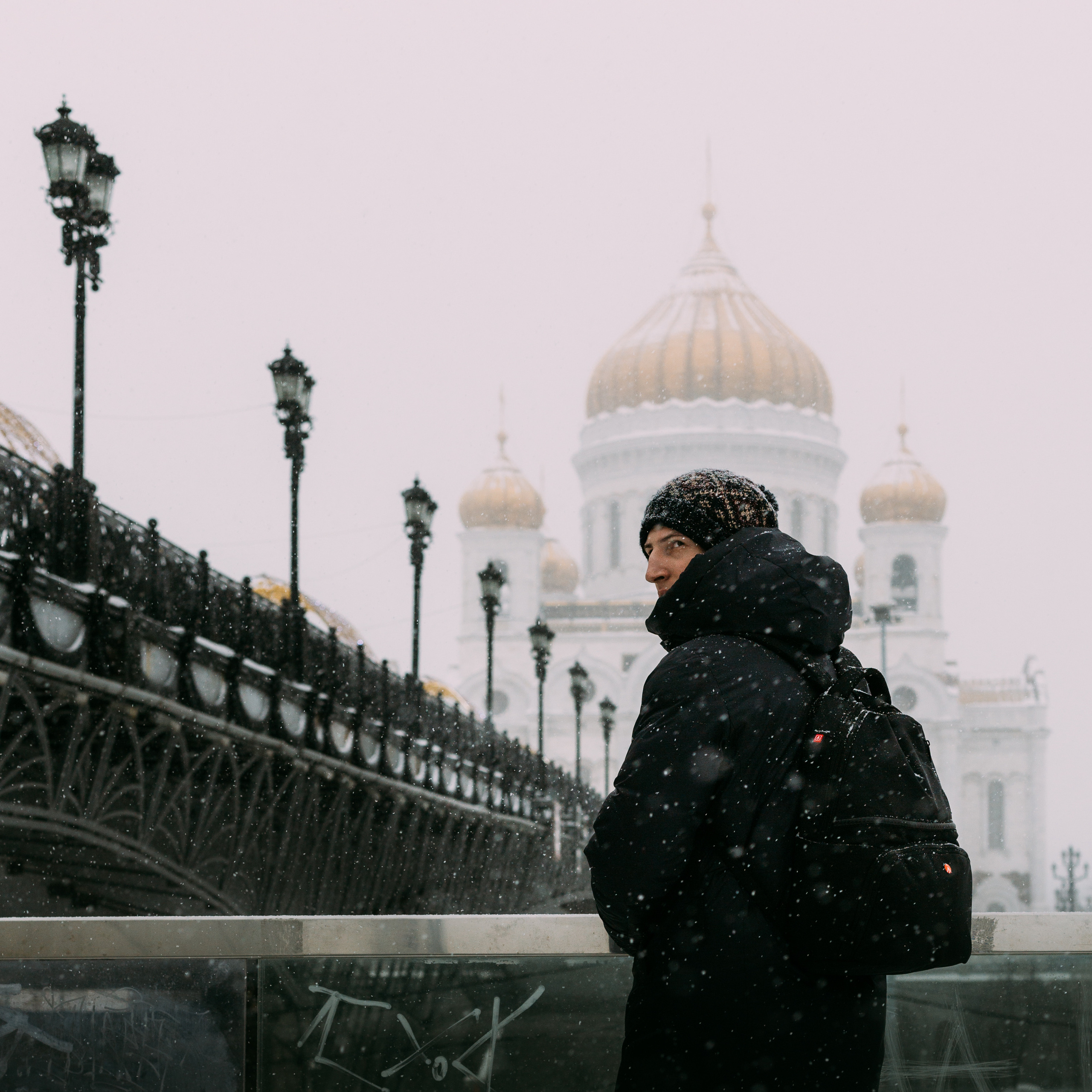 Автопортрет. Оператор-постановщик и фотограф Филипп Угланов