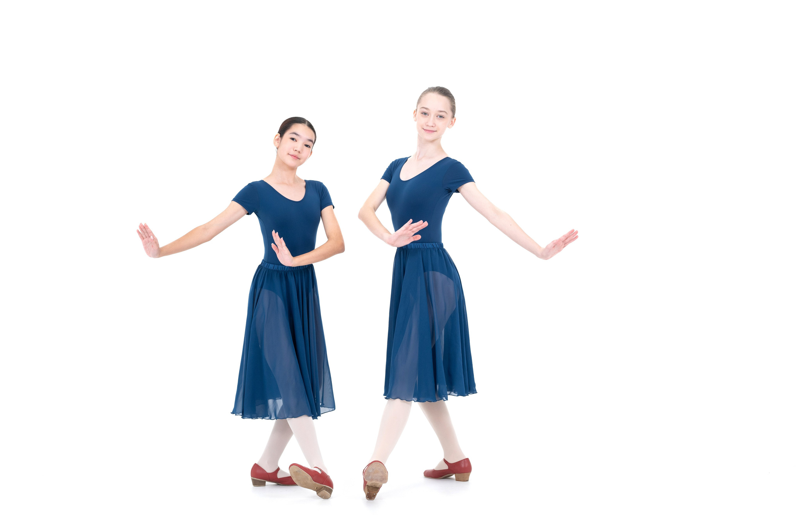 Выпускной альбом хореографичесского коллектива «Пилигрим». Фотограф новорожденных, семейный детский в Тюмени Татьяна Морозова