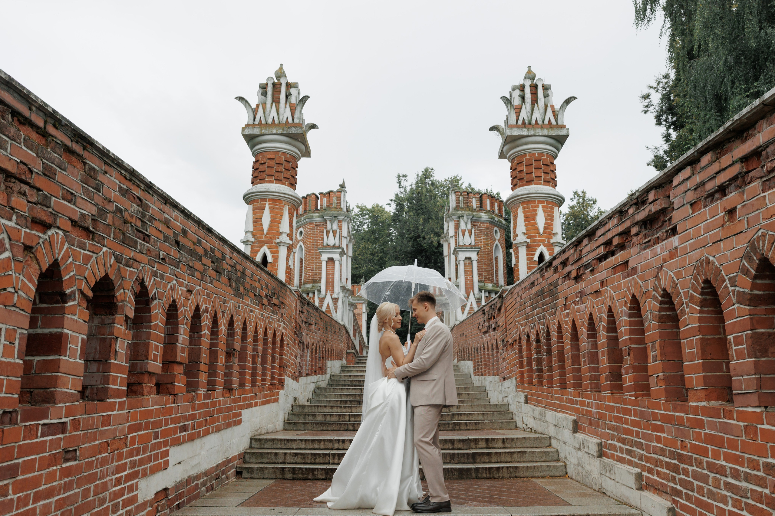 Отель «Милан», Шипиловский ЗАГС, прогулка в парке Царицыно. Свадебный и репортажный фотограф (Москва, Королев и другие)