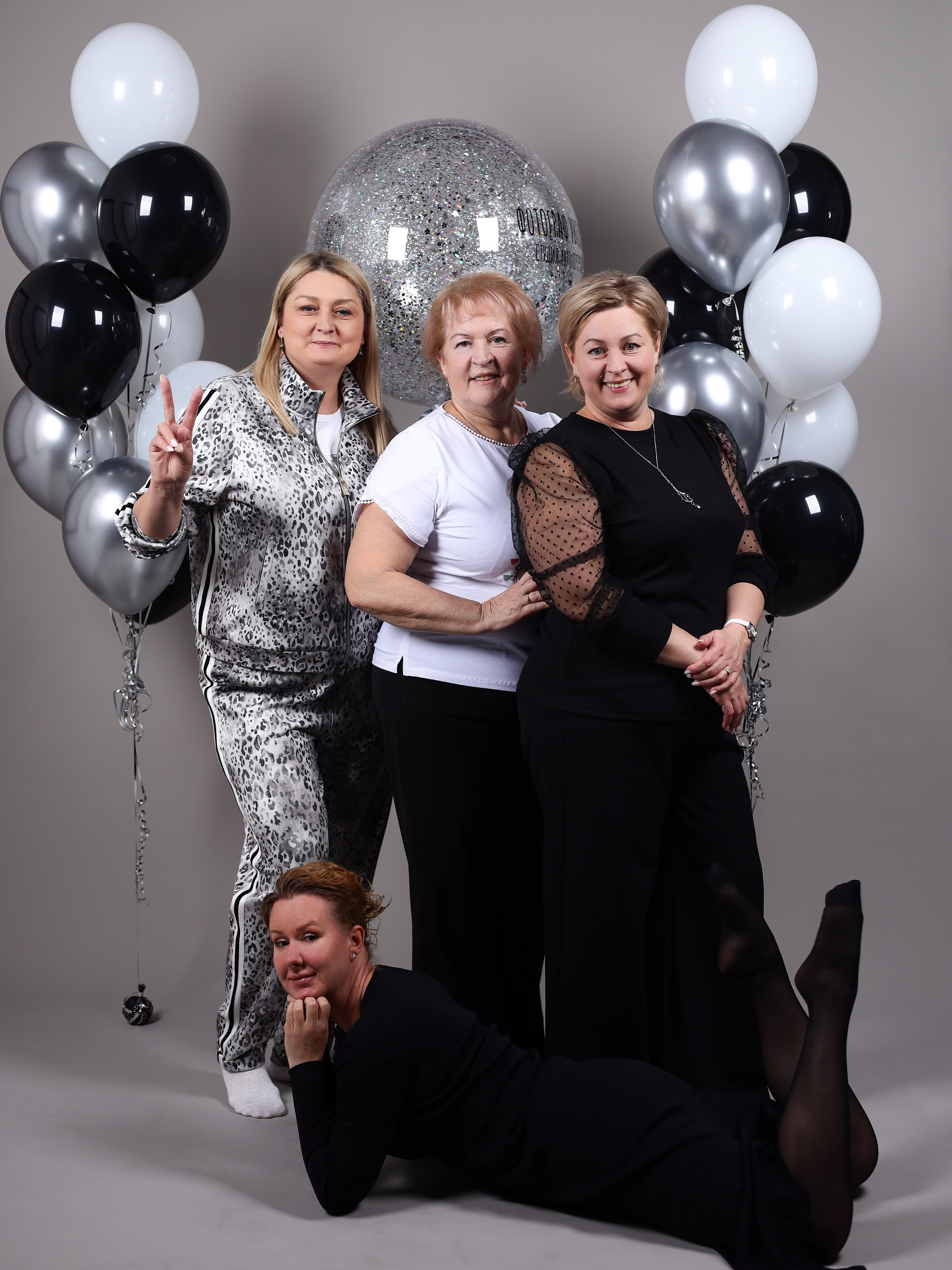 Открытие «фотограф уволен». Фотостудия без фотографа Чехов. Первая студия автопортрета в Чехове