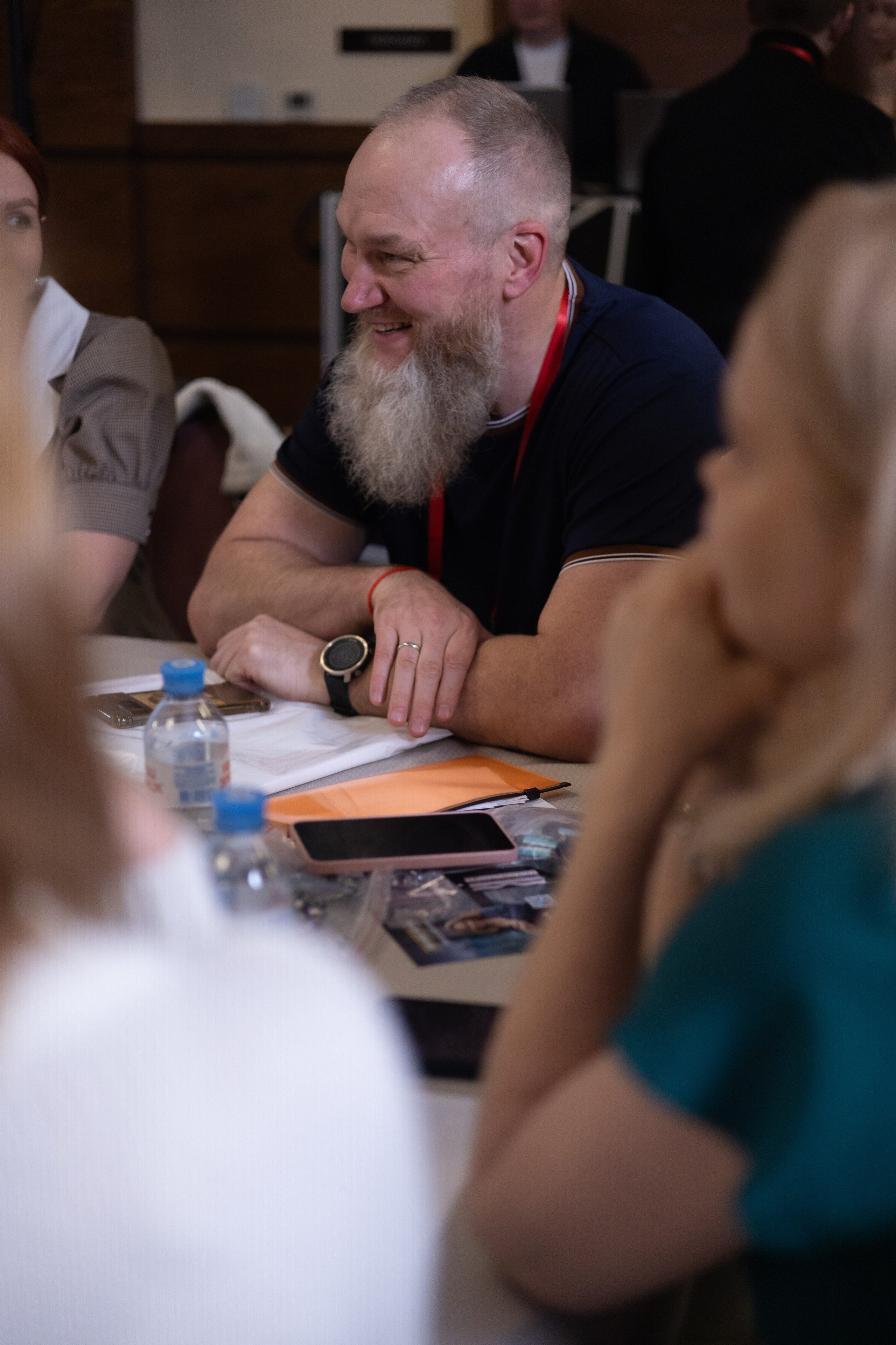 «СКАЖИ ДЕНЬГАМ ДА». Фотограф Красноярск съемки лавстори, фотосессия в студии, портретная съемка, творческие фотосессии