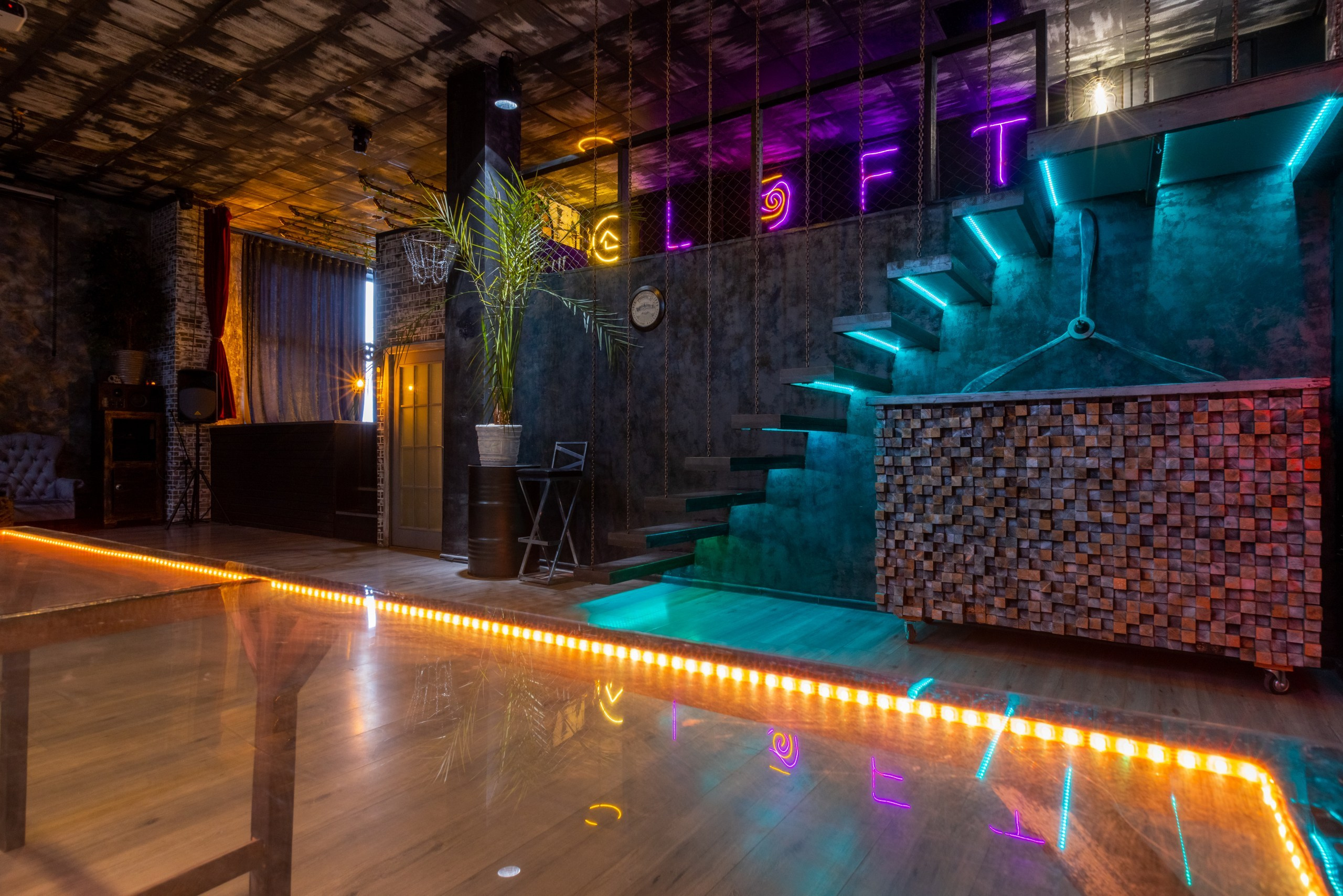 Room 35 LOFT. Фотограф в Туле Крупский АнДРей. Фотостудия «КАДР71» в Туле