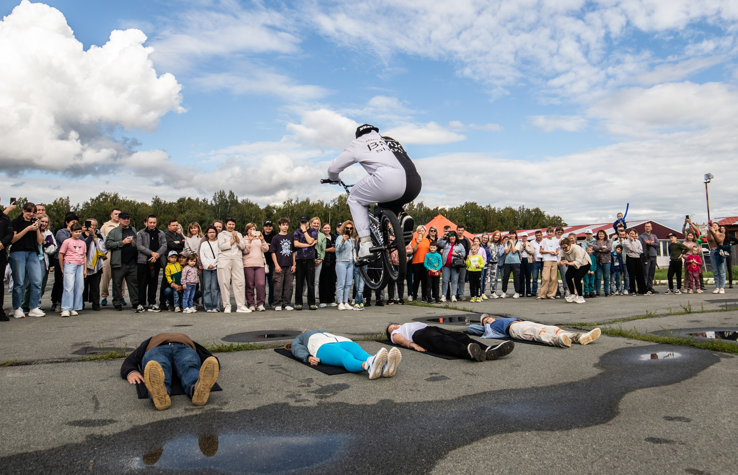 УЗСТ- Корпоративный тимбилдинг на аэродроме. Репортажный и свадебный фотограф в Челябинске Елисеев Павел