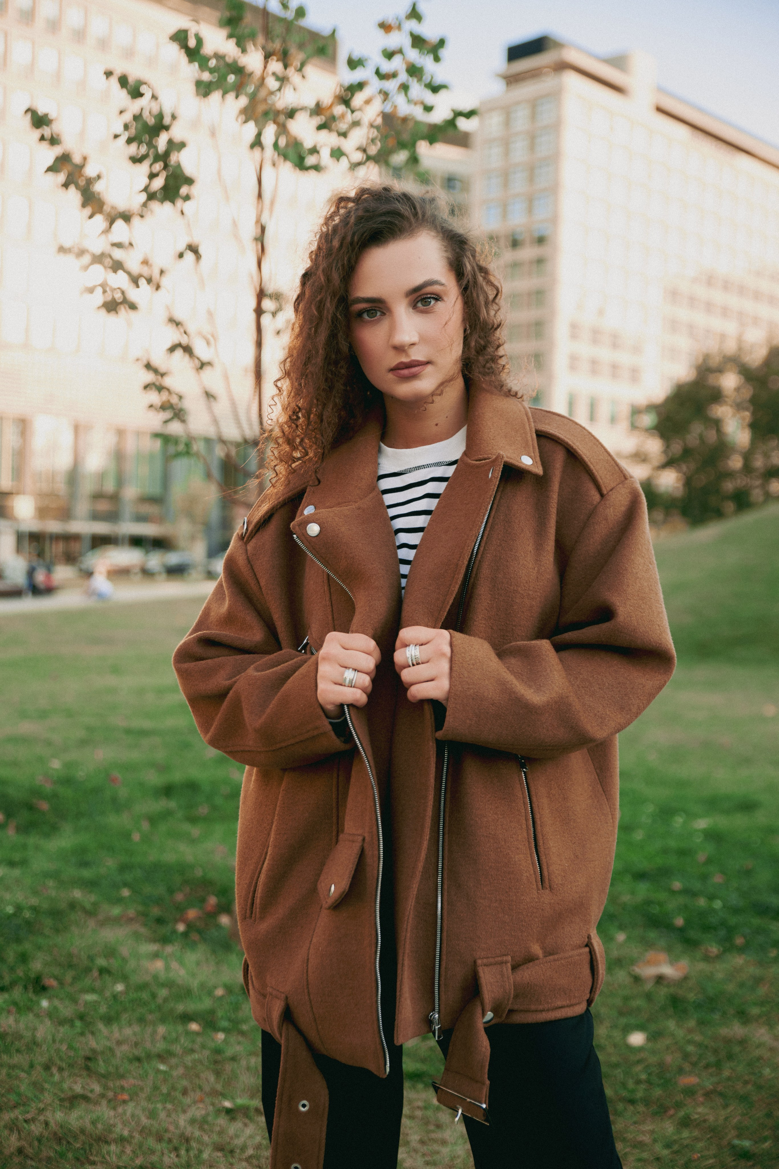 Уличная фотосессия для девушки. Brand и контент фотограф