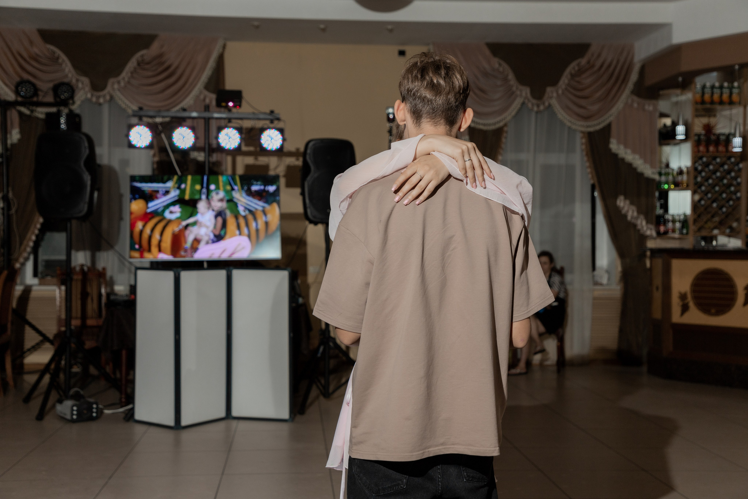 Роман и Александра (банкет). Свадебный фотограф Ангелина Сунгатулина | Саратов | Балаково | Вольск